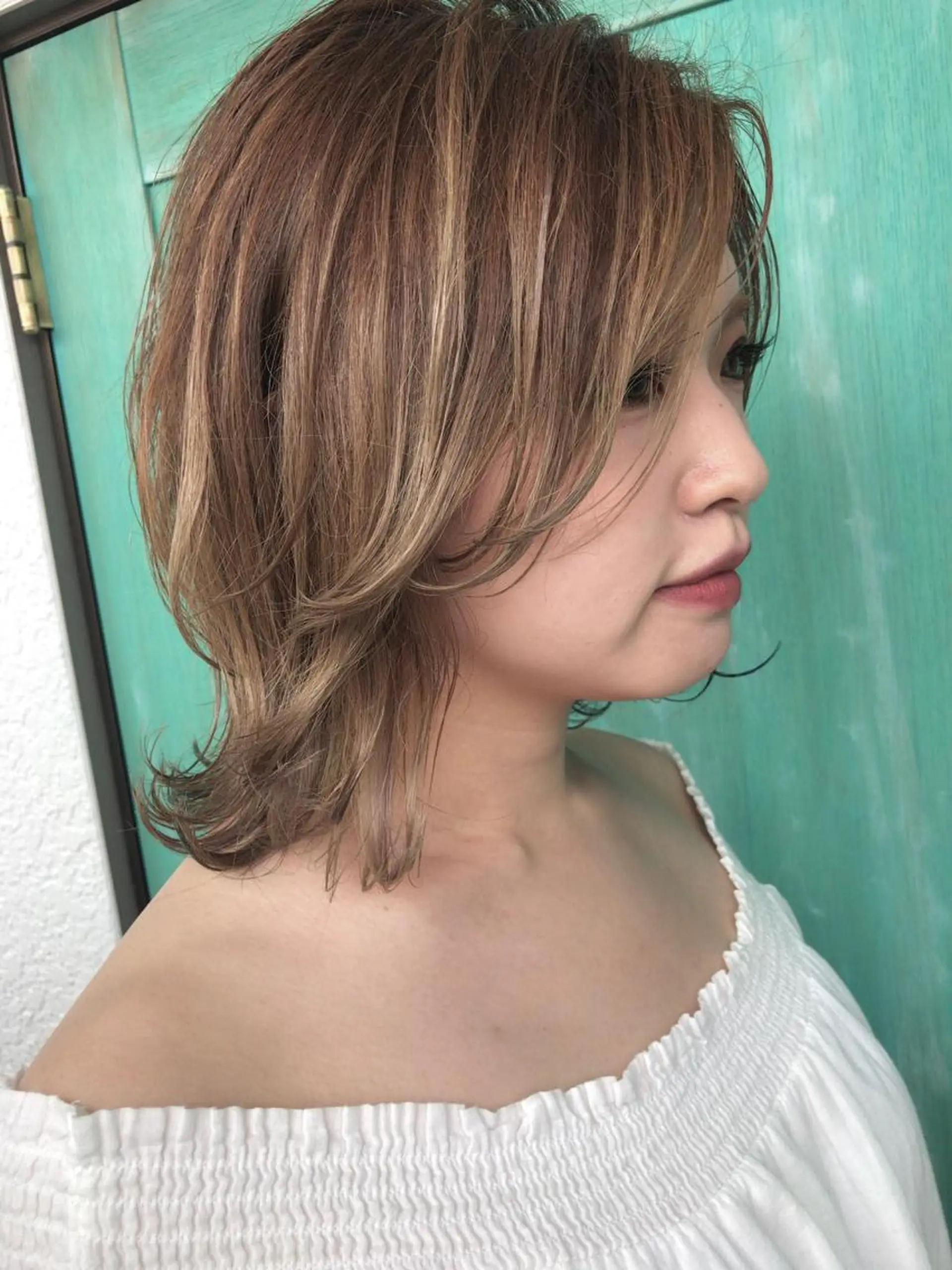 ミディアム カラー レイヤーカット匠 イソザキノリユキのヘアスタイル