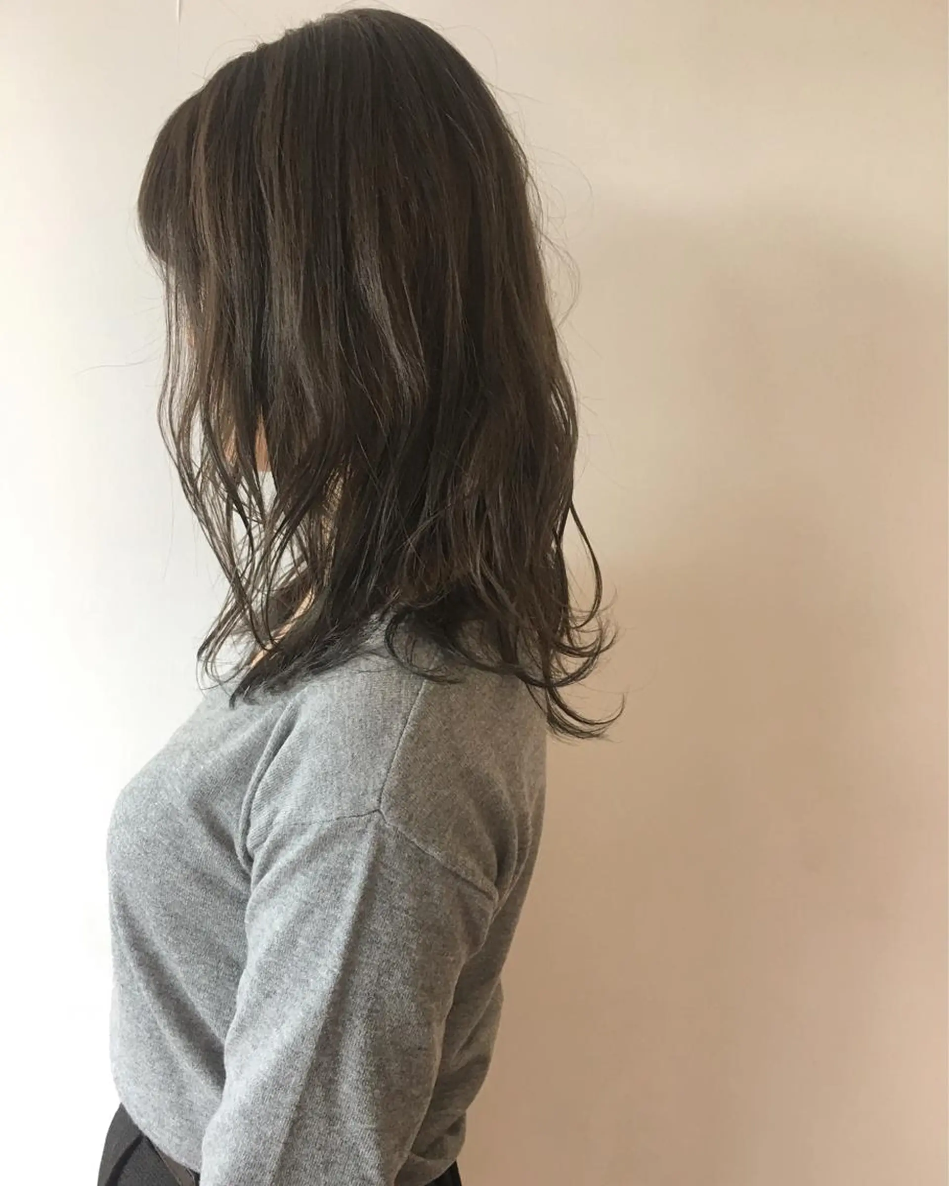 ミディアム 透明感🎀LOREN エリコ🌈のヘアスタイル