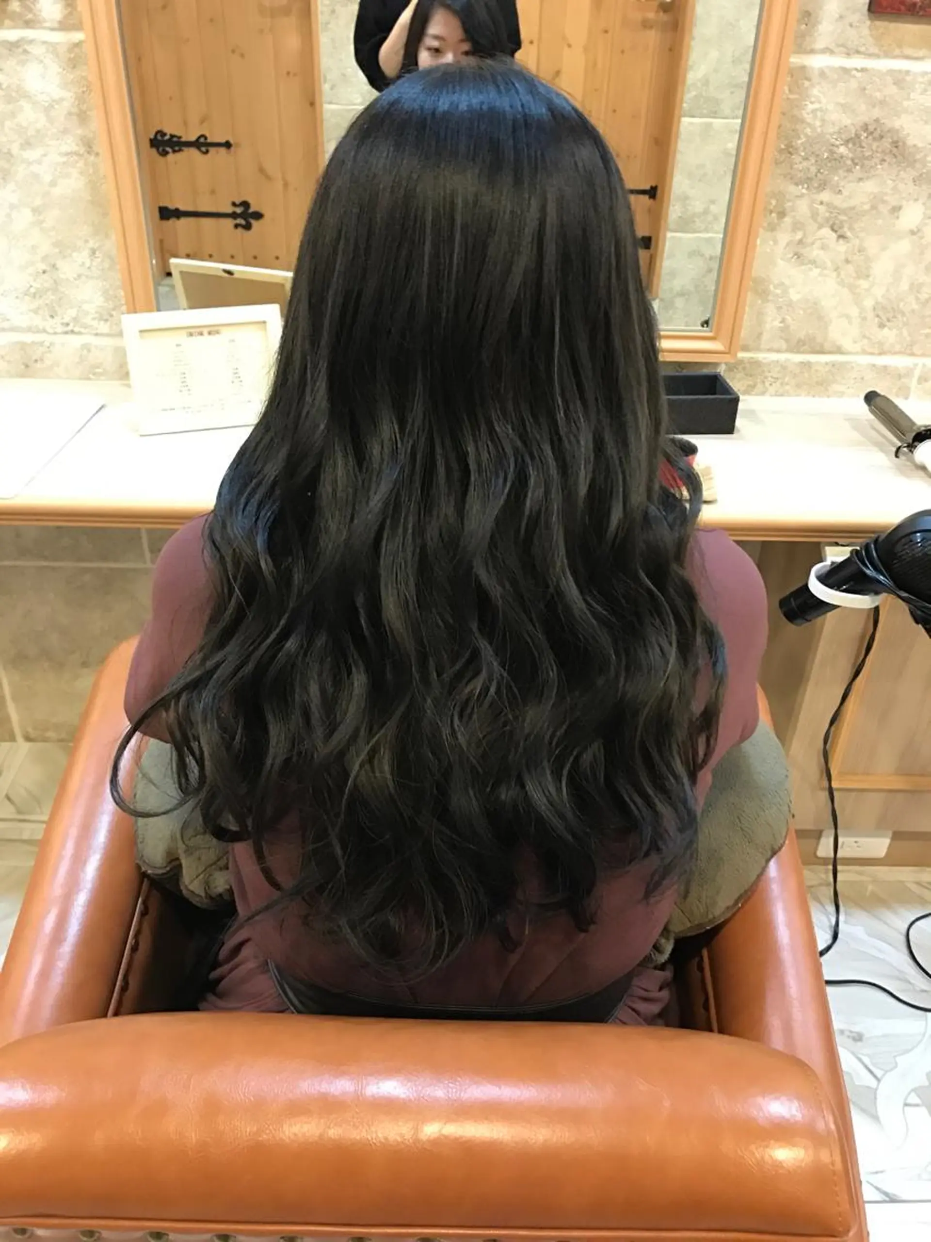 カラー 《Zina札幌大通》 Hinano🐻のヘアスタイル