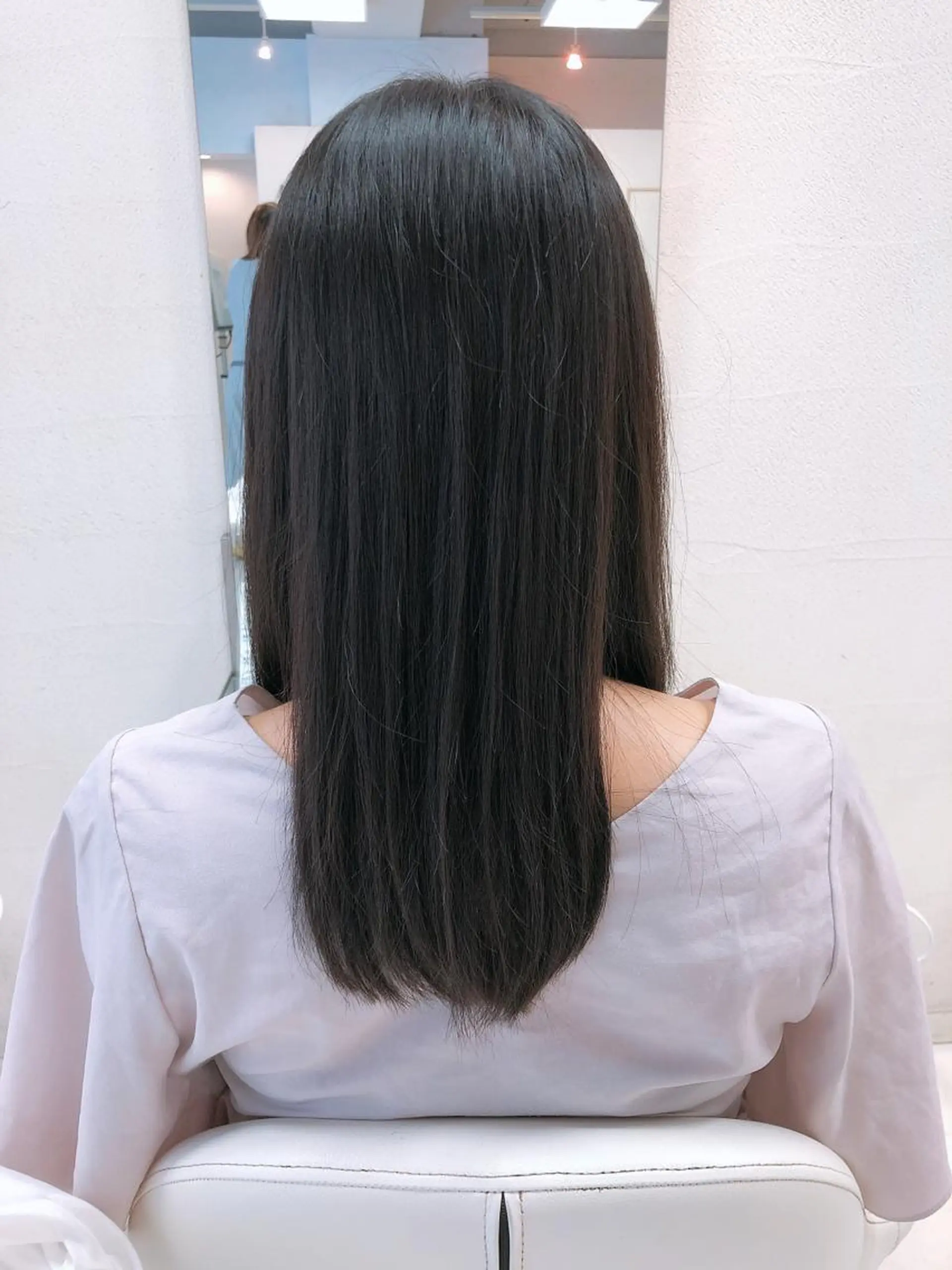 ミディアム 阿部 美咲のヘアスタイル