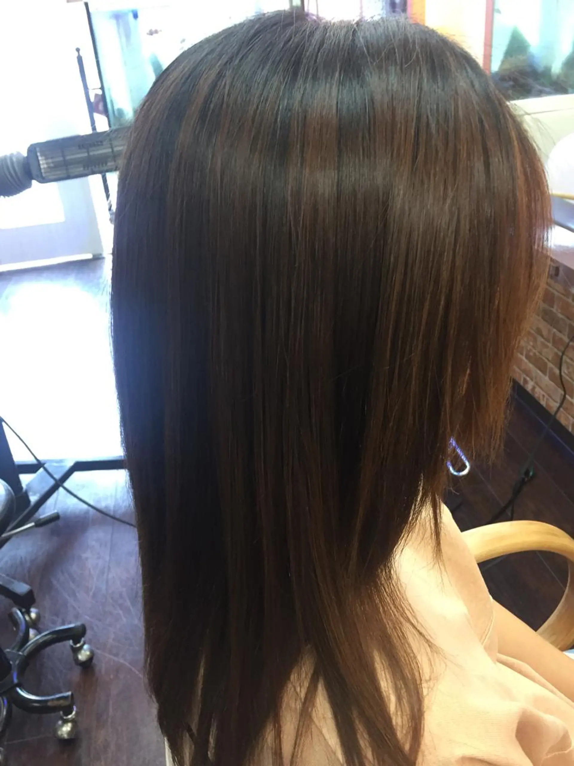 セミロング パーマ 桧山 真のヘアスタイル