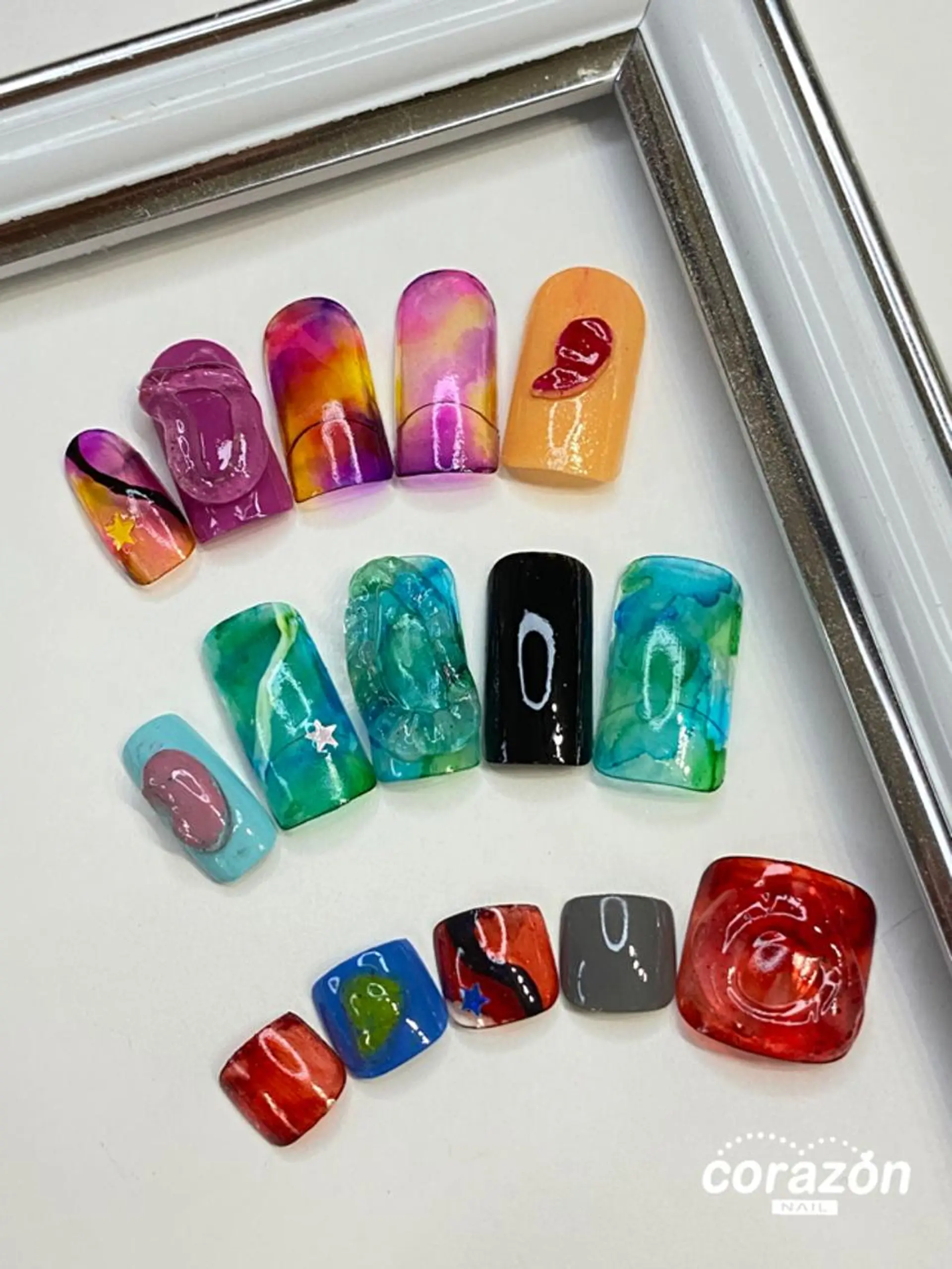 ネイル アートネイル ジェルネイル ハンドネイル フットネイル ハンドケア corazon所属・ネイリスト aicoのネイルデザイン