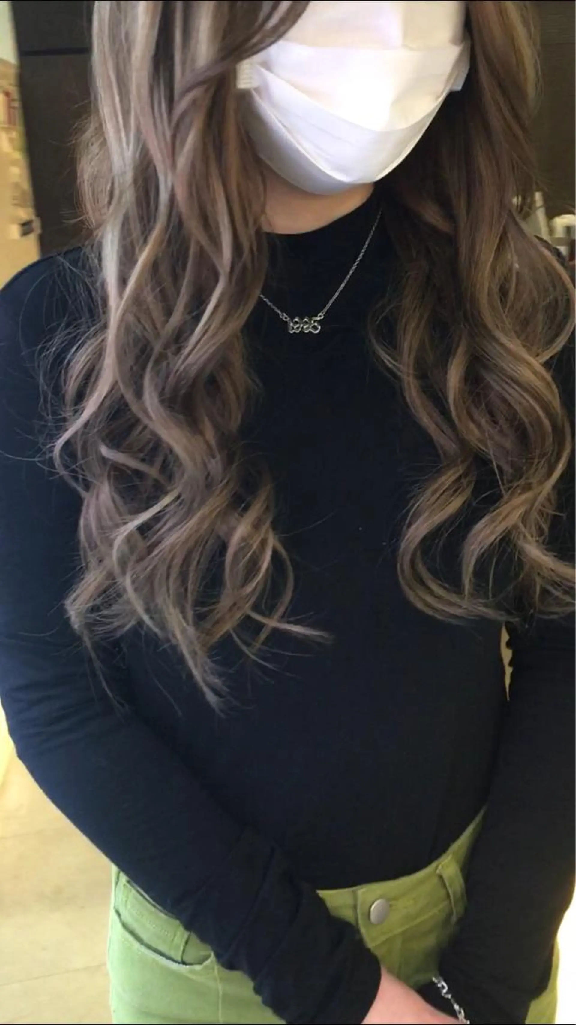 ロング カット ヘアカラー エクステ カラコレなんば店所属・カラコレなんば TOPstylistのヘアスタイル