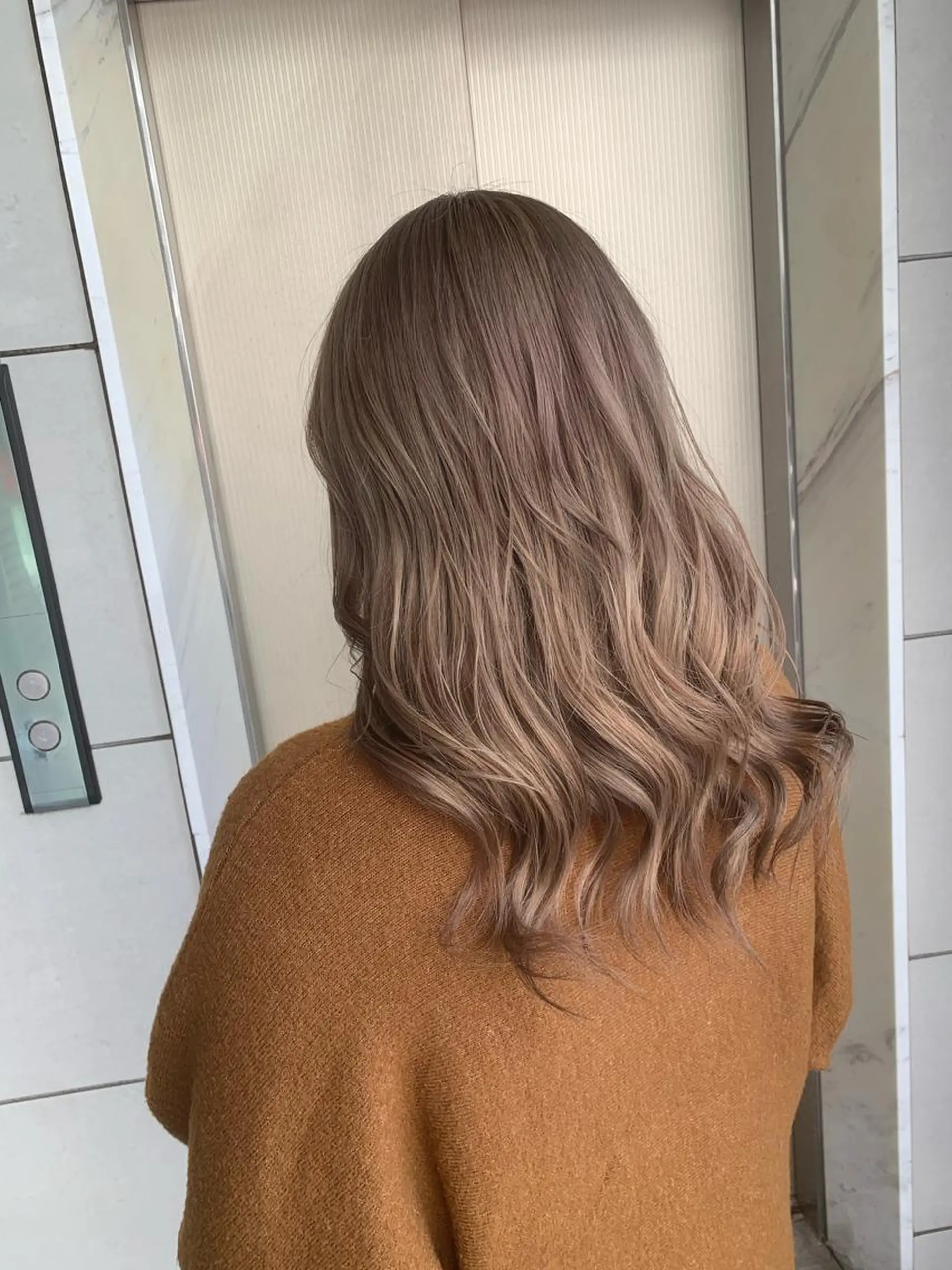 セミロング 恵比寿/艶髪/ 髪質改善特化/フミヤのヘアスタイル