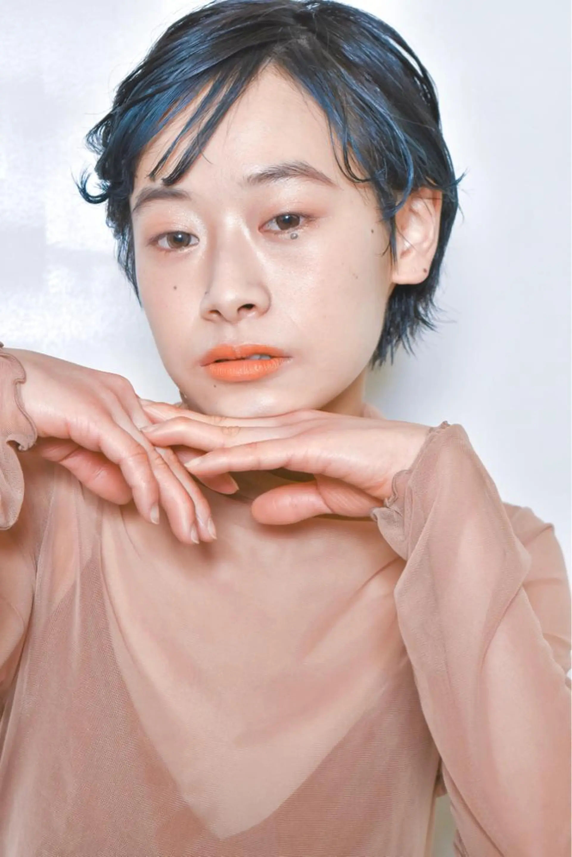 ショート カラー インナーカラー ショートヘア AND THE BRICKS所属・AND THE BRICKS北川珠紀の眉毛・アイブロウイメージ