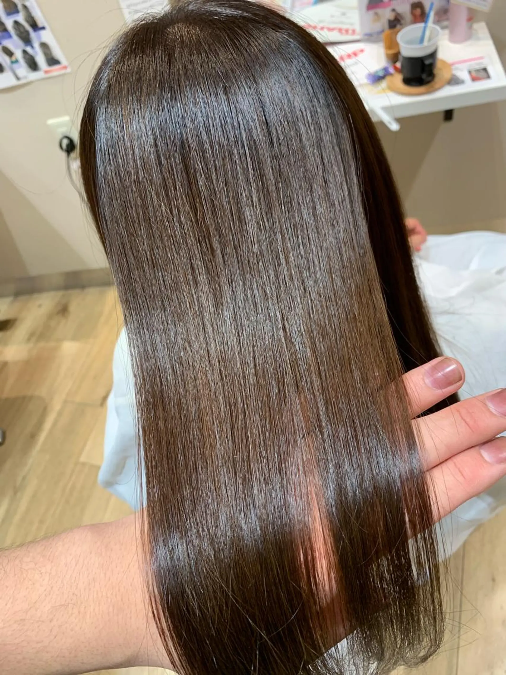 ミディアム カット ヘアカラー トリートメント _WHITE京橋店所属・【White京橋】 岸　拓斗のヘアスタイル