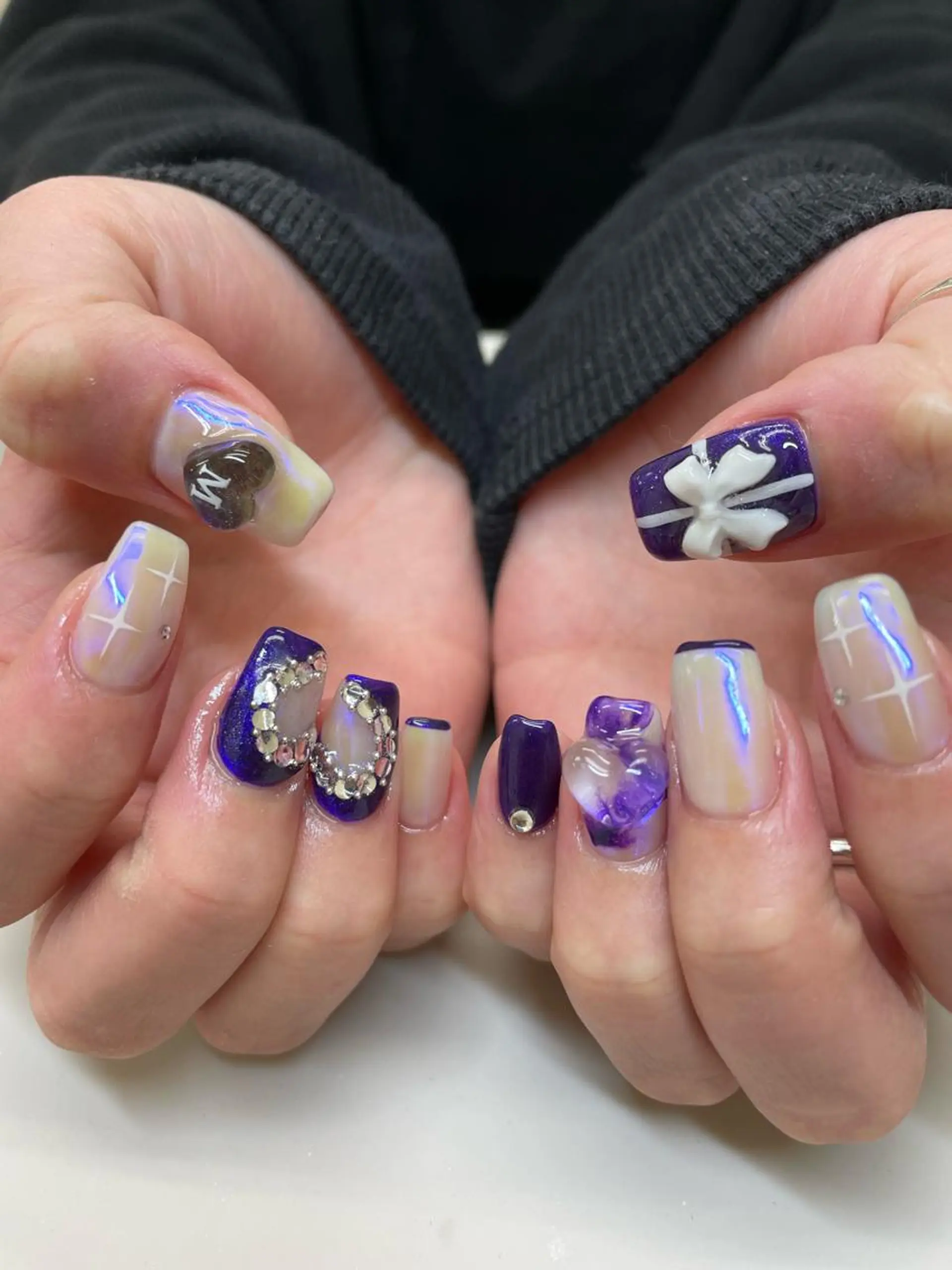 ネイル ハンドネイル Hisaka Mikiのネイルデザイン