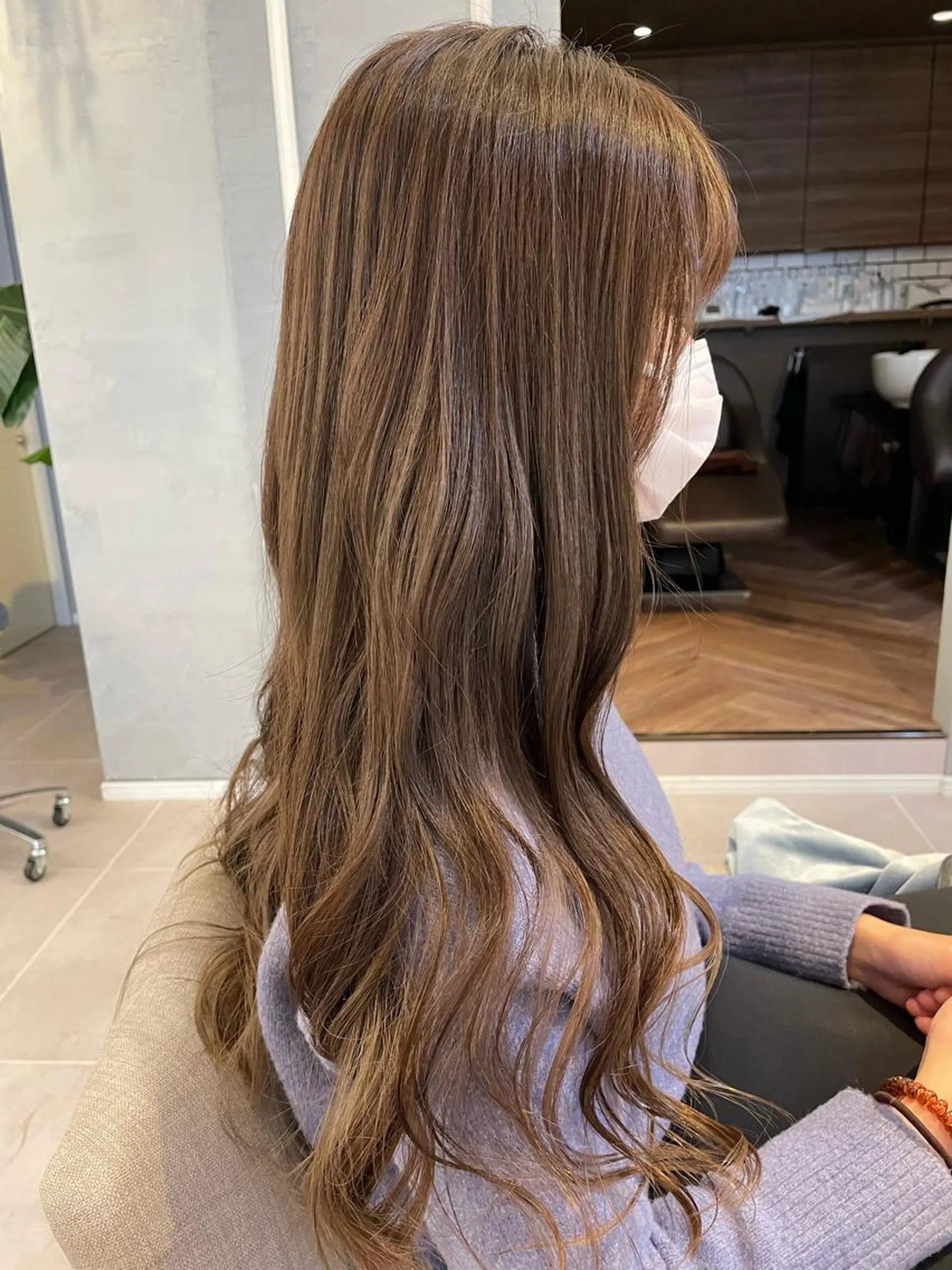 ロング kuschel モリオカのヘアスタイル