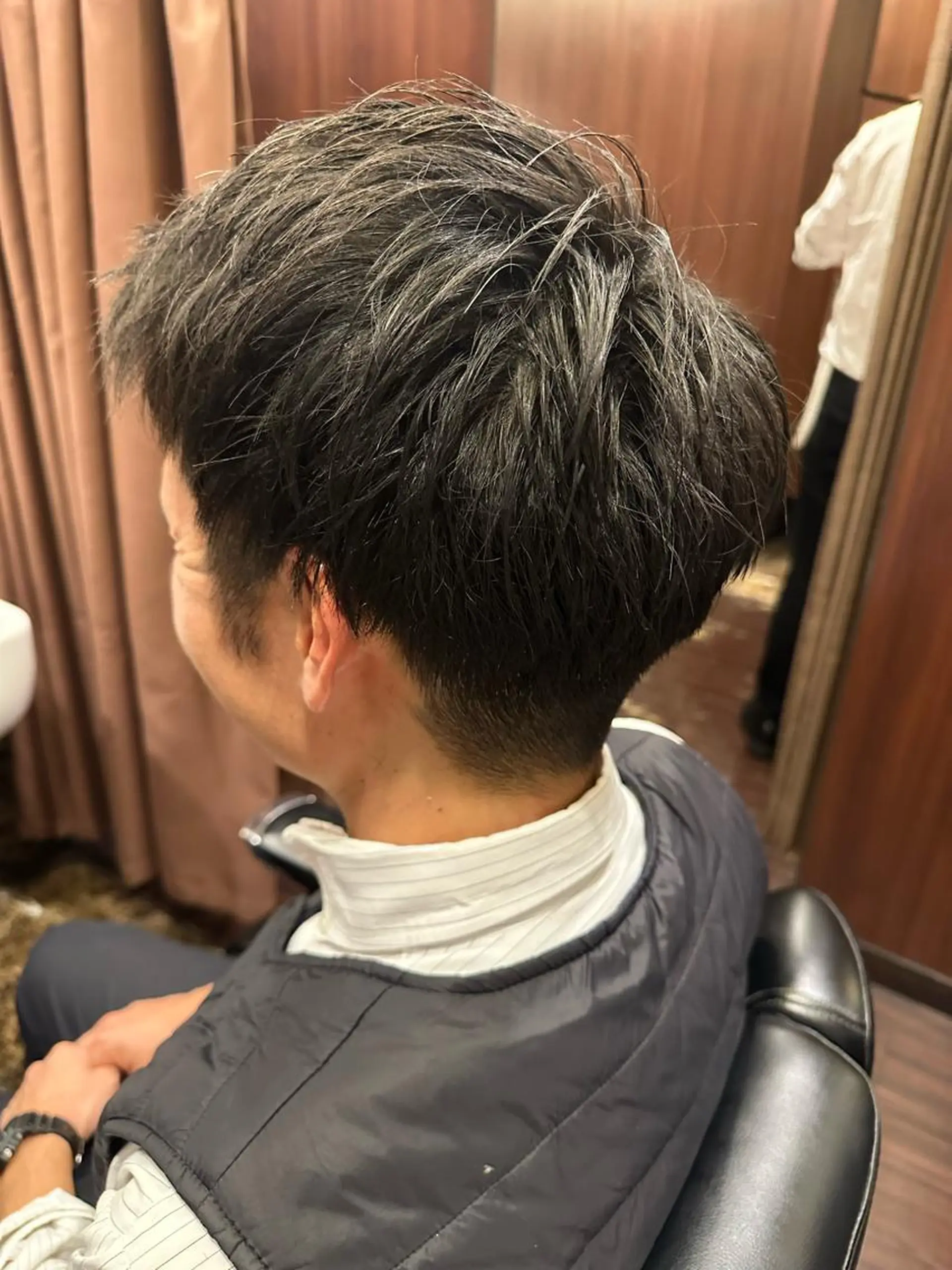 ショート メンズ ヒロ銀座プレミアムバーバー所属・尾島 杏香のヘアスタイル