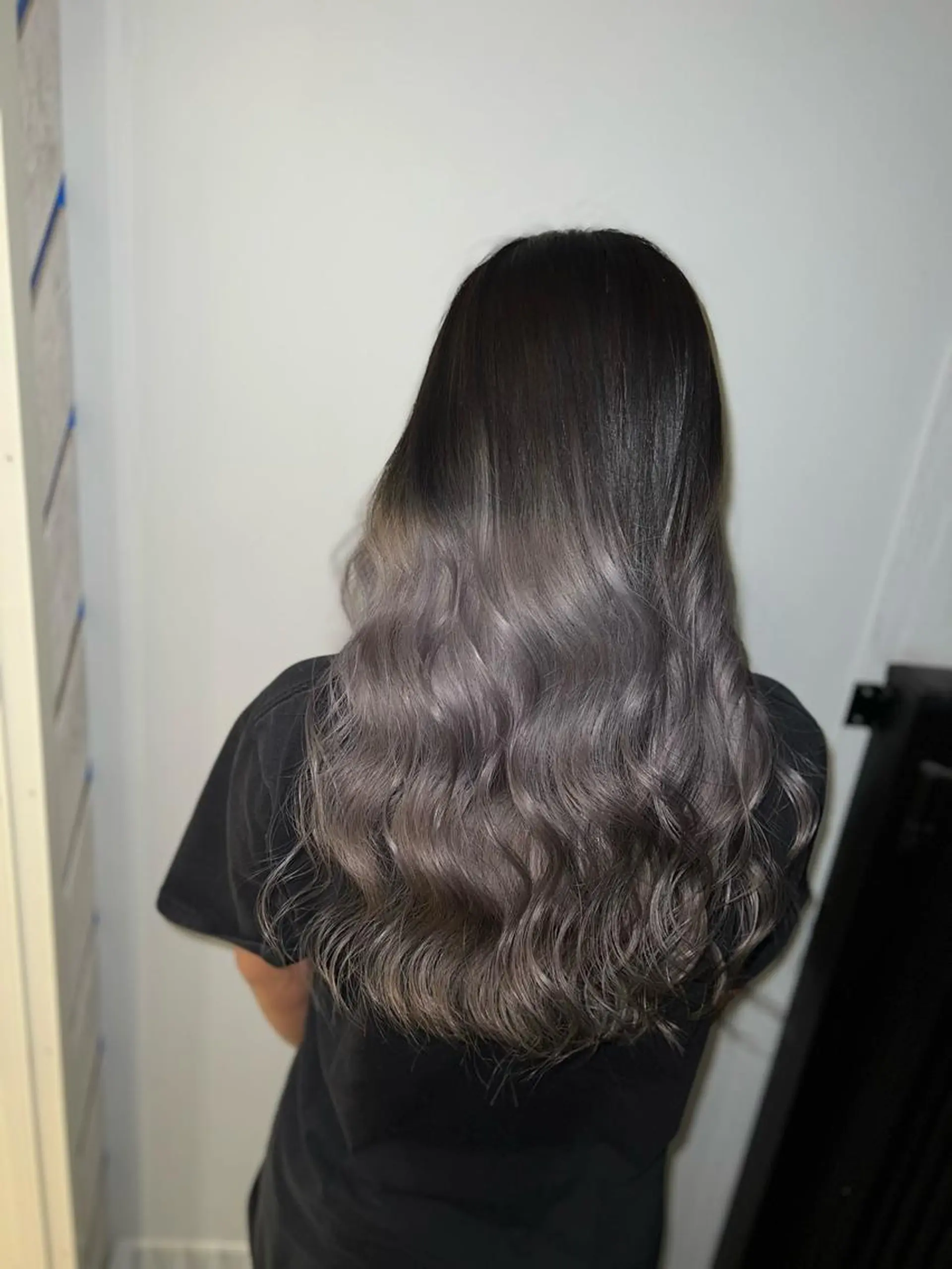 セミロング カラー ヘアアレンジ 🔥ハイトーンカラー ギャルNAOKI🔥のヘアスタイル