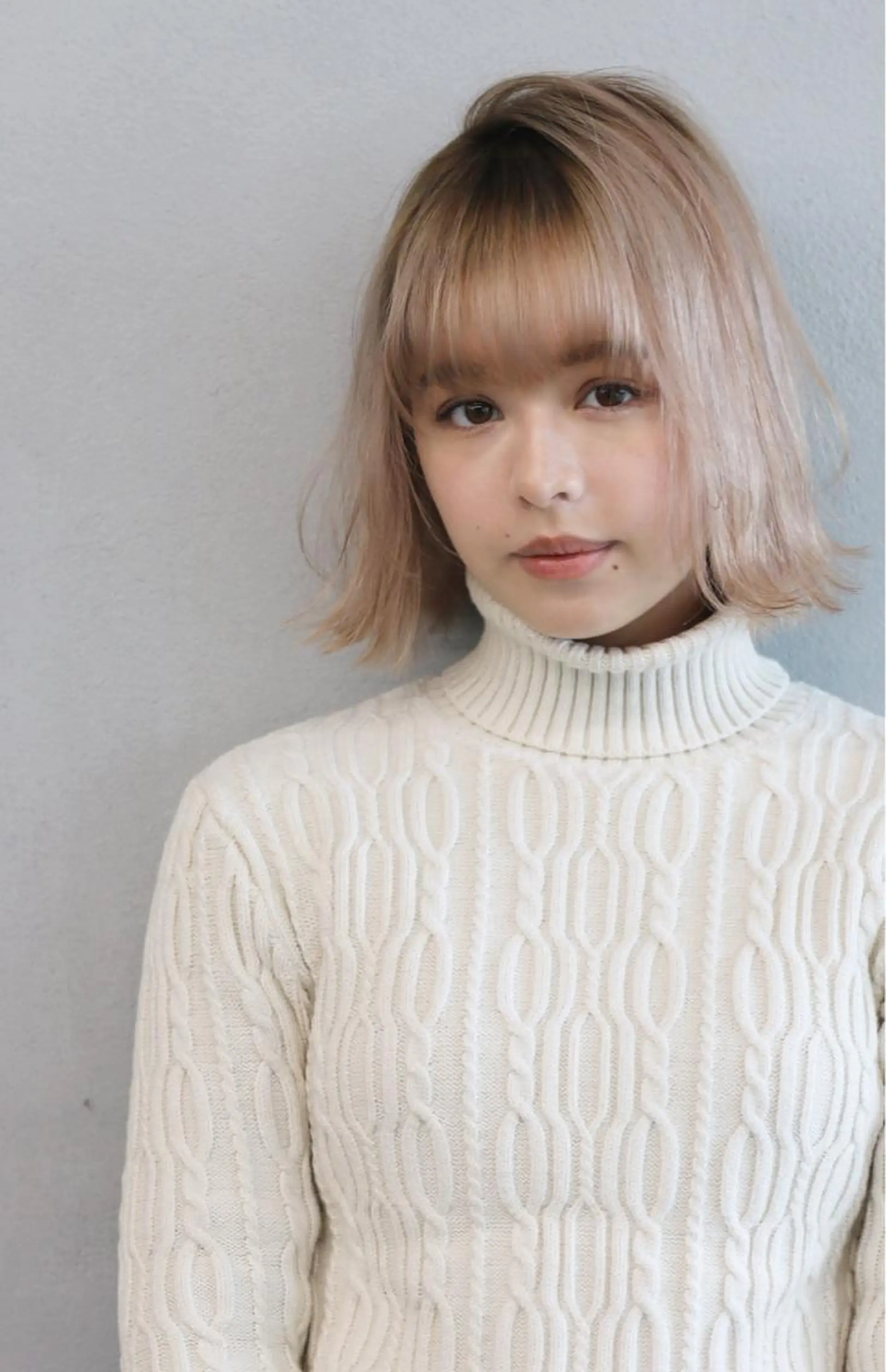 ショート カラー ブリーチ ボブ 外ハネヘア カット ヘアカラー ボブ/ショート/ 白髪染め/メンズ葛西のヘアスタイル