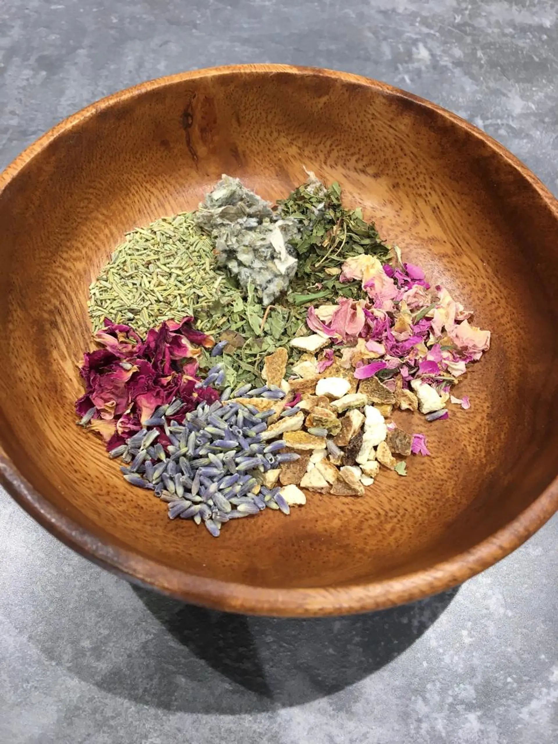 EARTH Coiffure beaute'新潟中野山所属・小池 怜香のエステ・リラクイメージ