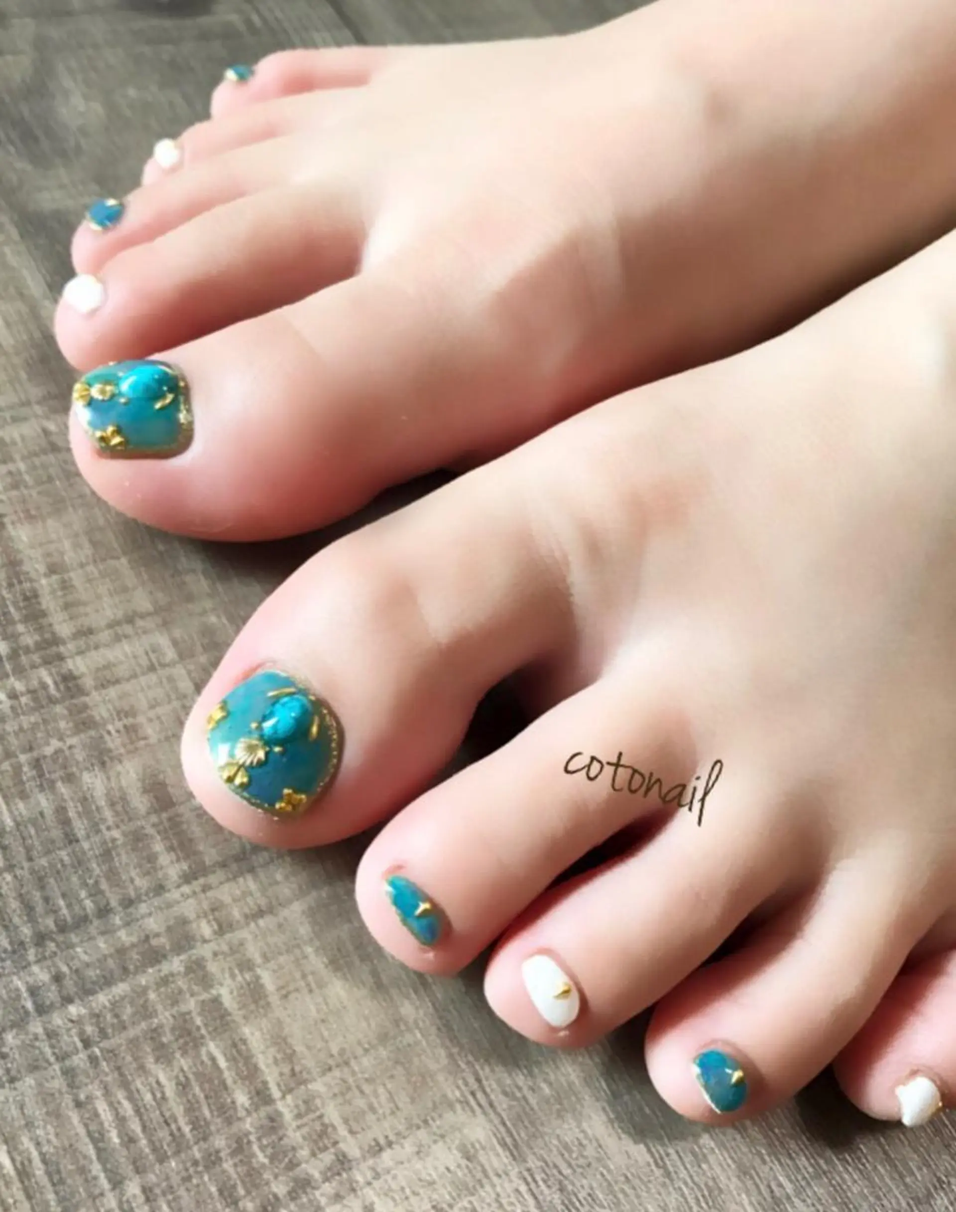 ネイル ツメトマツゲ .のネイルデザイン