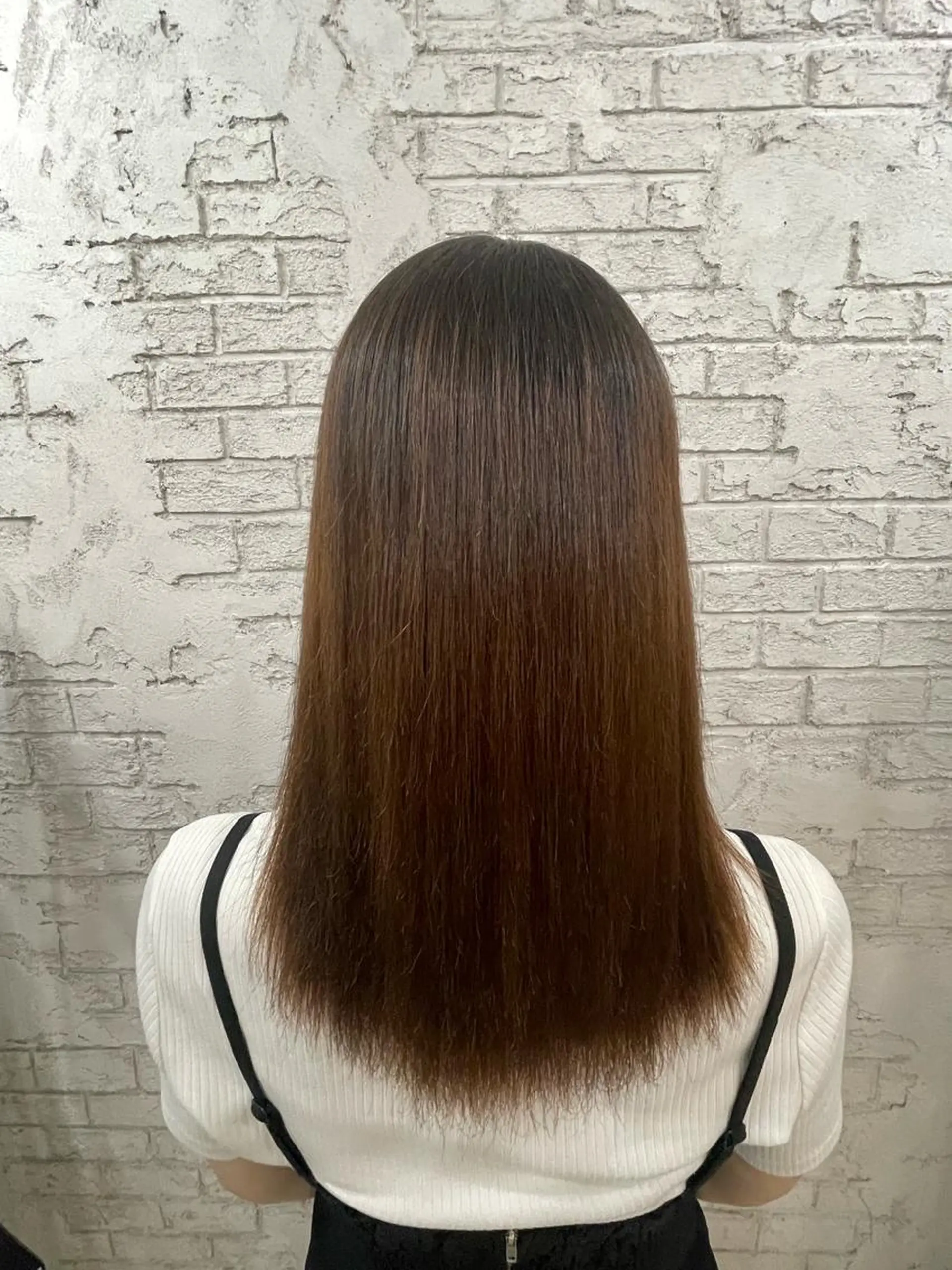 セミロング ブリーチカラーボブ sayo🧸🤎のヘアスタイル