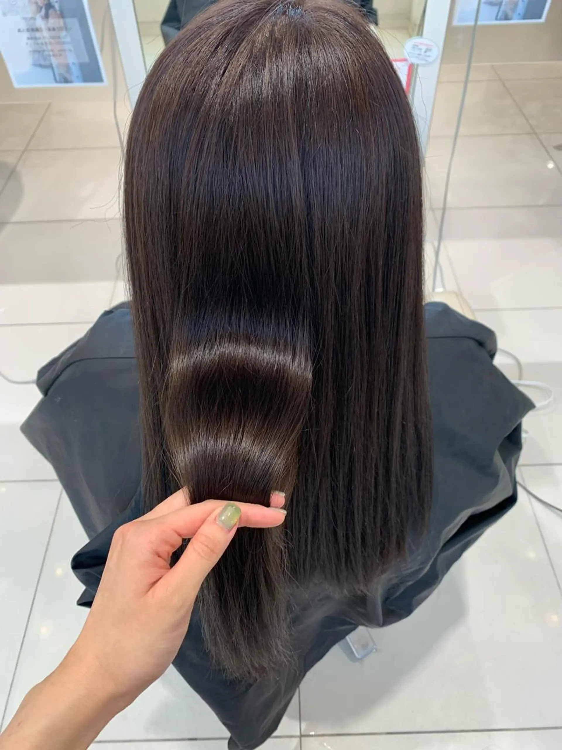 ロング 髪質改善 トリートメント ワタナベ アオイのヘアスタイル