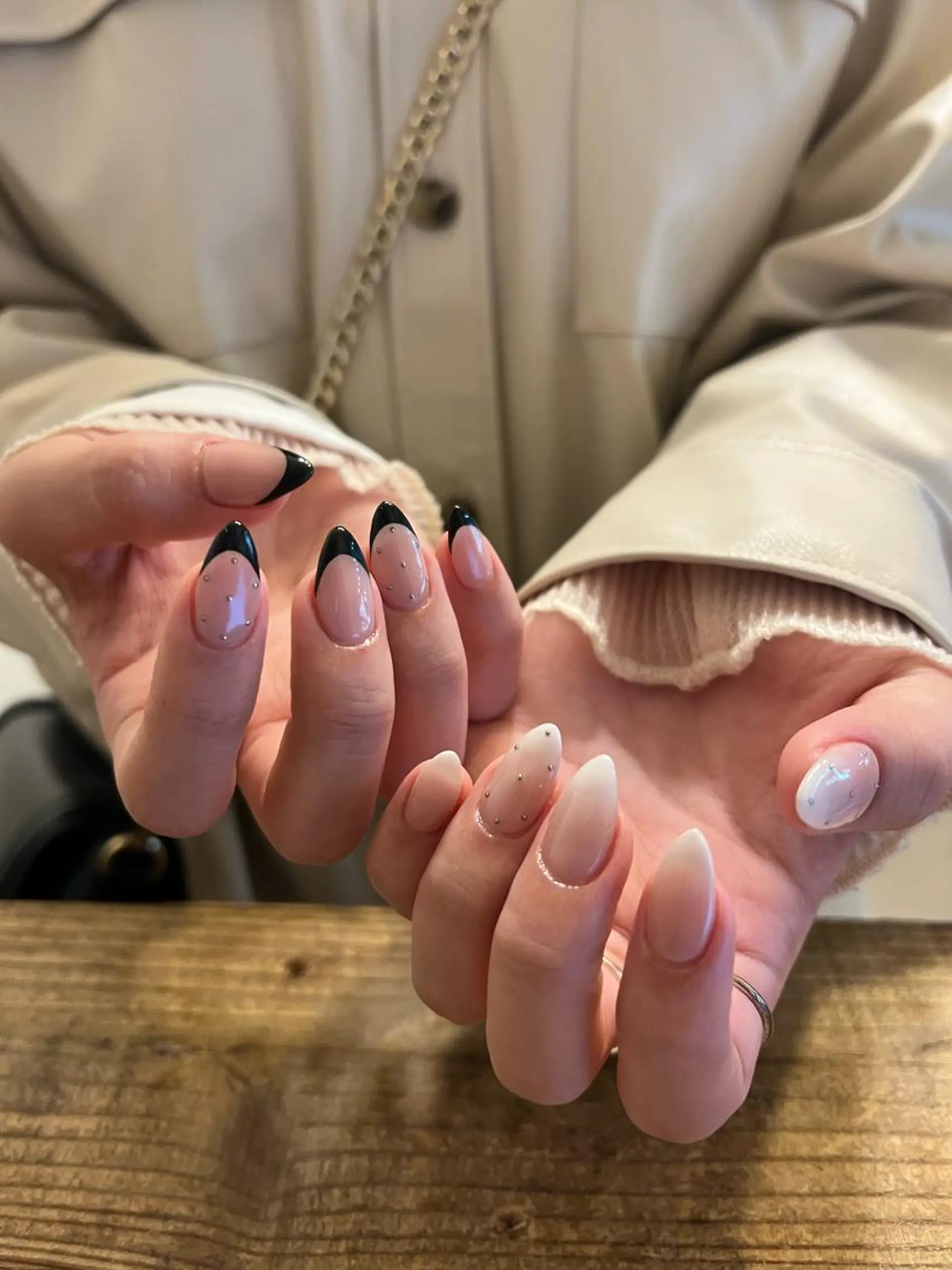 ネイル ハンドネイル フットネイル ハンドケア Nes.Nail所属・Miyagi Asamiのネイルデザイン