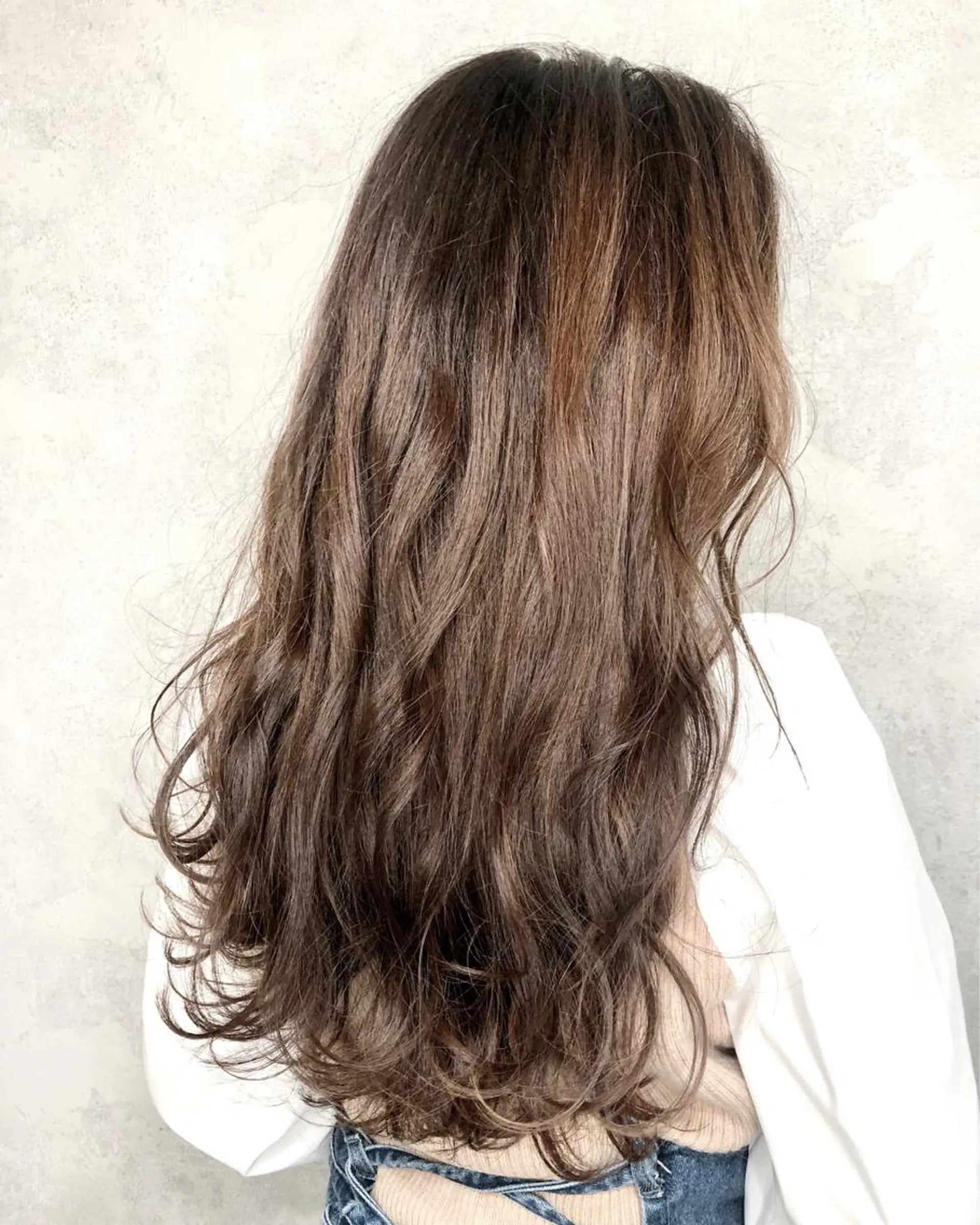 ロング アッシュ 韓国風ヘア 💗艶カラー💗 CECILのヘアスタイル