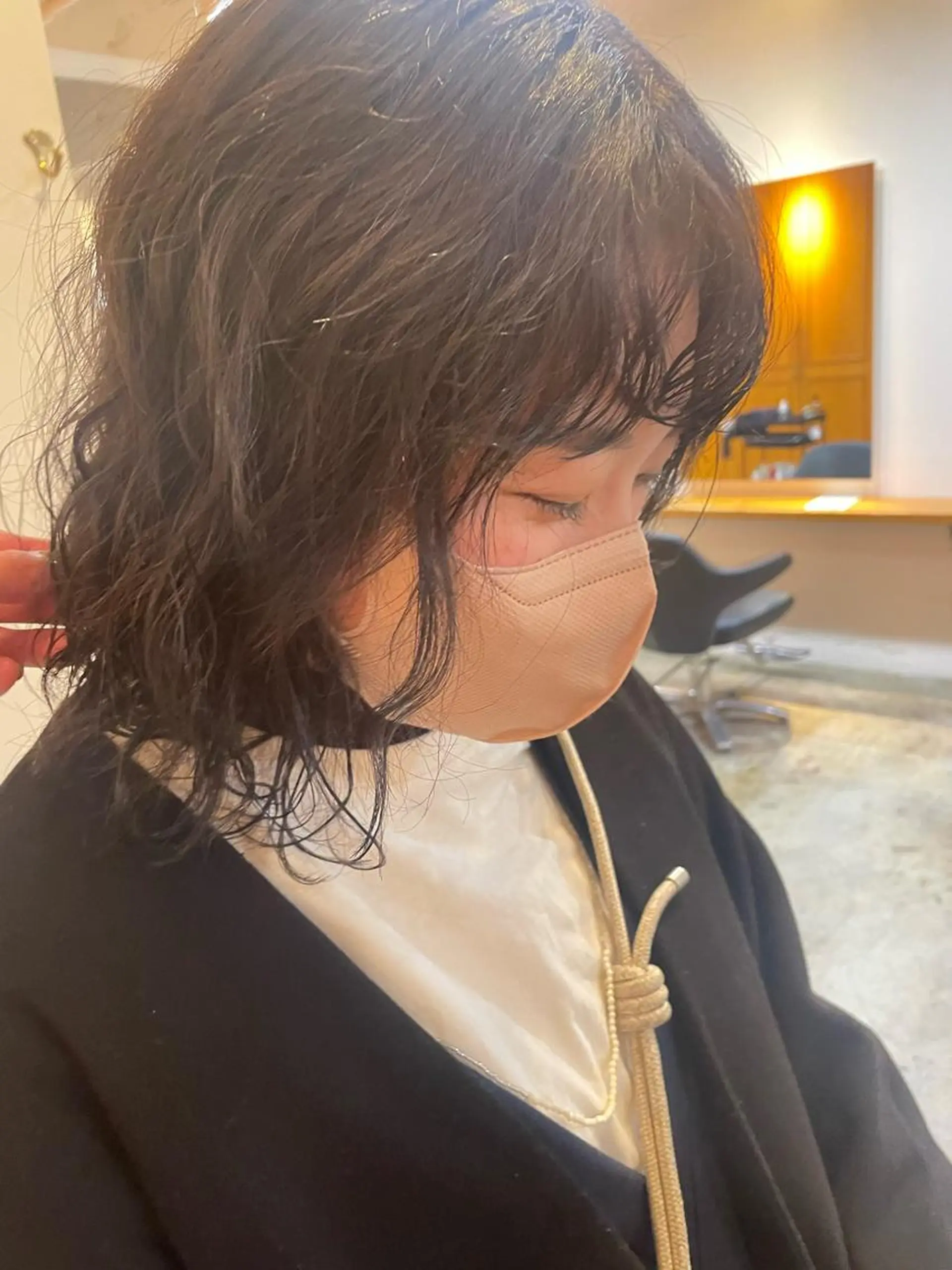 ミディアム カラー パーマ カット パーマ トリートメント レイヤー／似合わせ TAKUYAのヘアスタイル