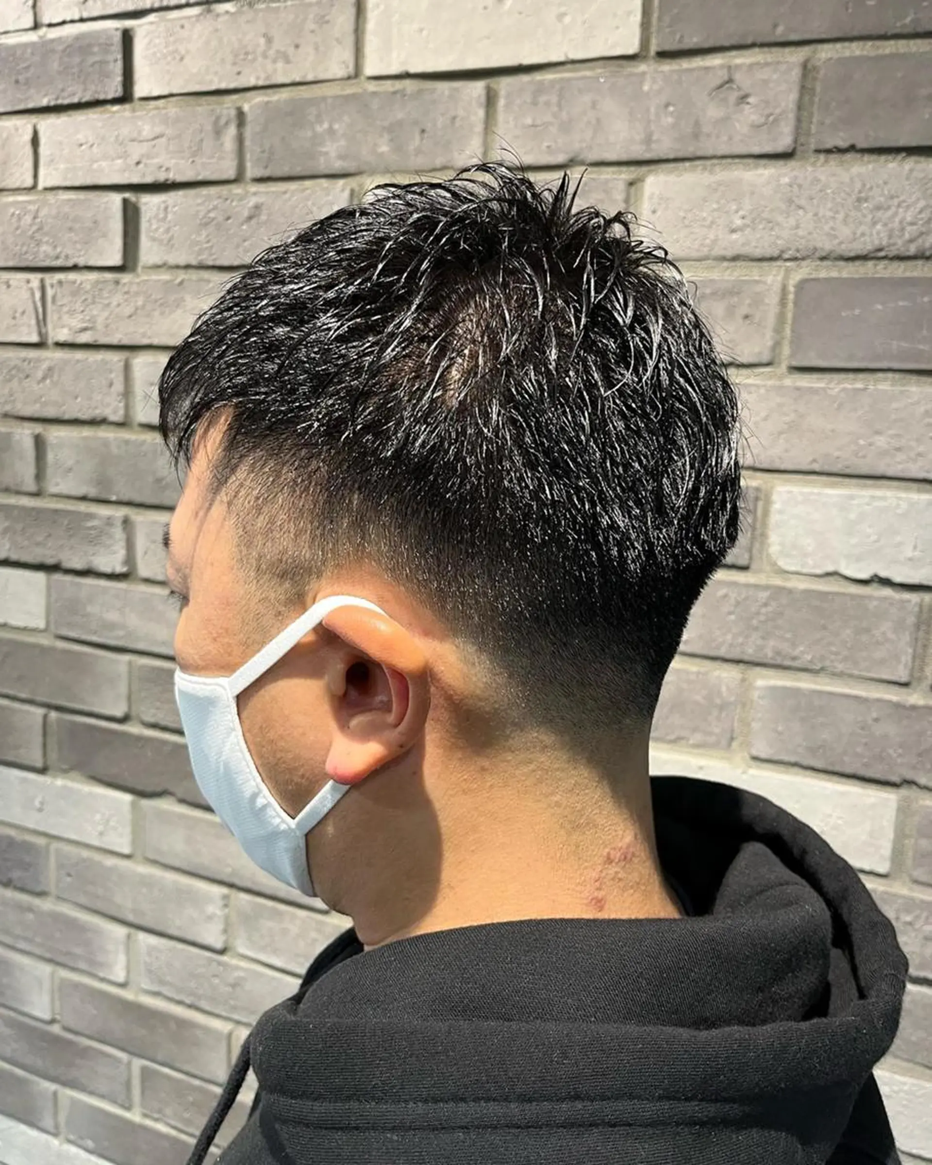 ショート カラー メンズ メンズパーマ 学生（メンズ向け） メンズショート ツーブロック 外国人風カラー 🌿ヤマグチ ユウキ🌿のヘアスタイル