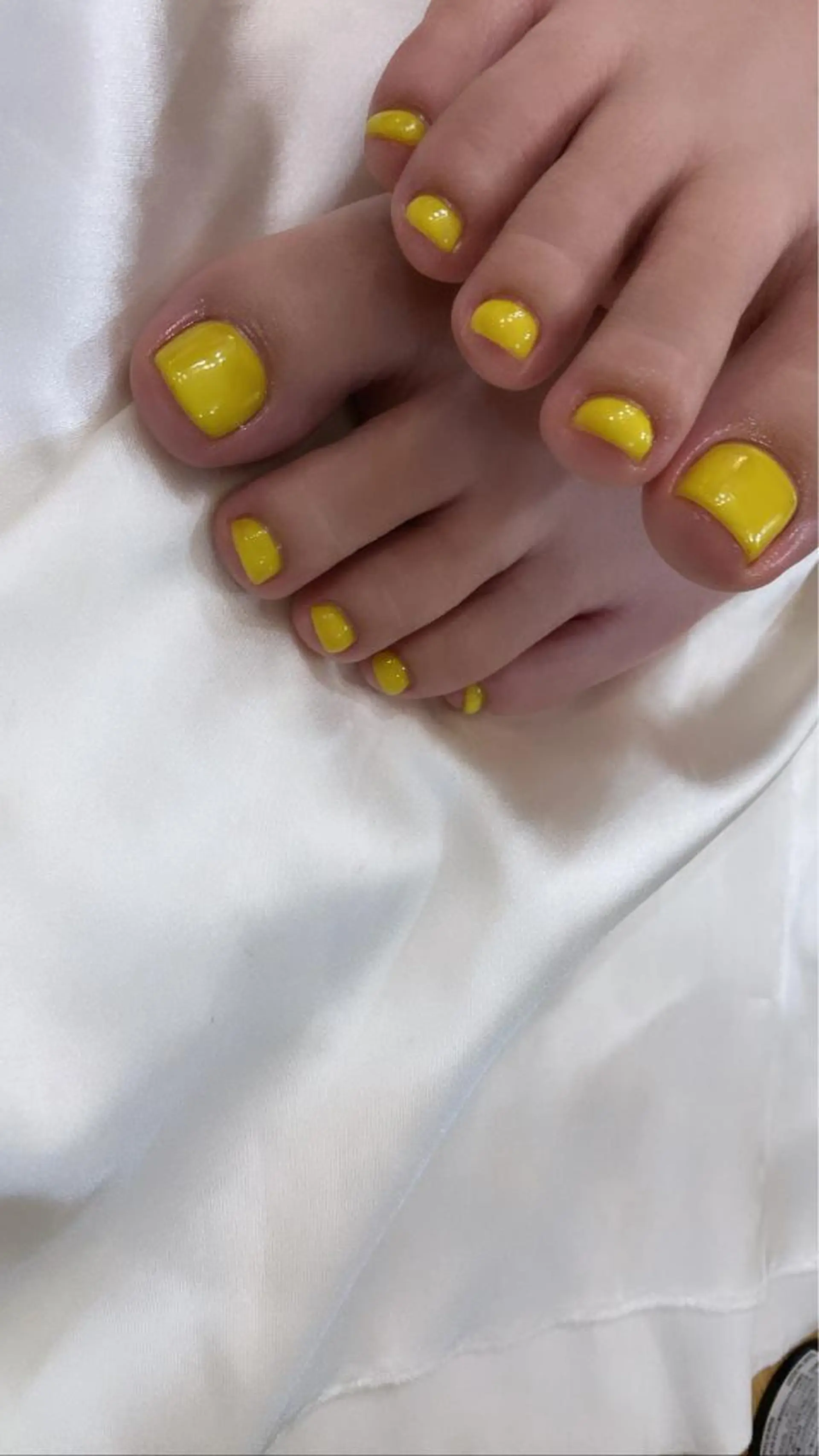 ネイル nailsalon　hue所属・小山 羽奈のネイルデザイン