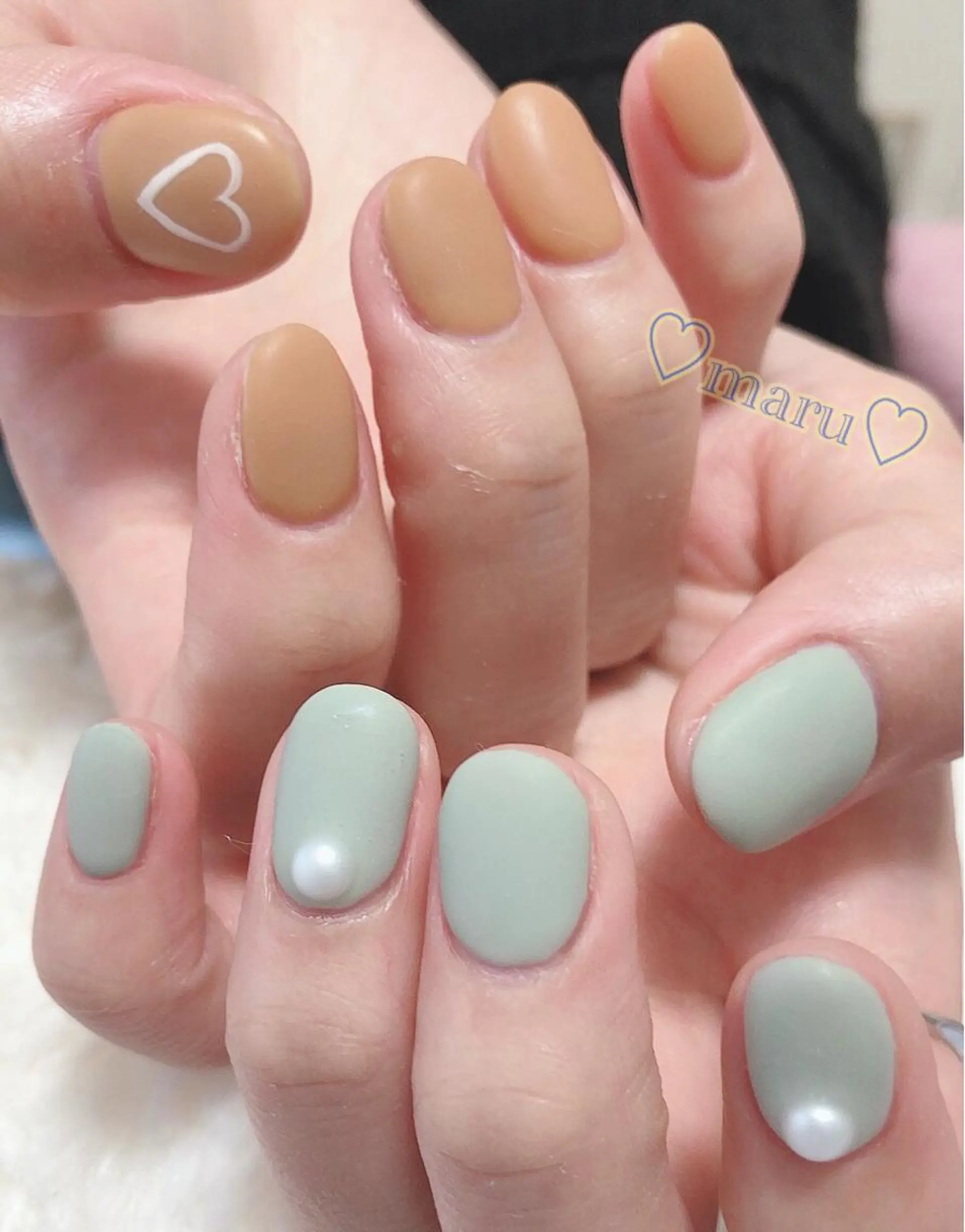 ネイル ハンドネイル フットネイル まるみ ♡のネイルデザイン