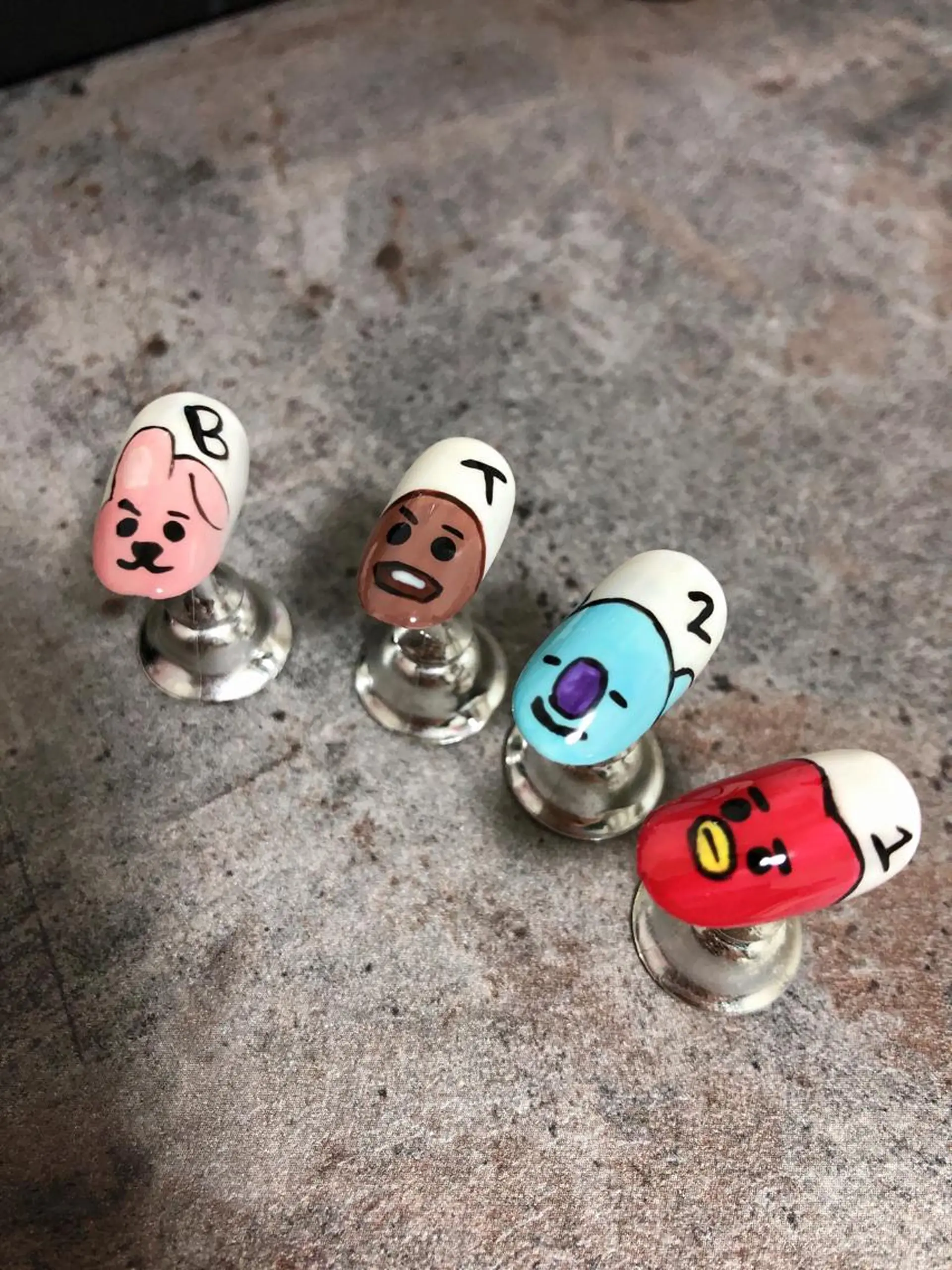 ネイル 宮本 百合子のネイルデザイン