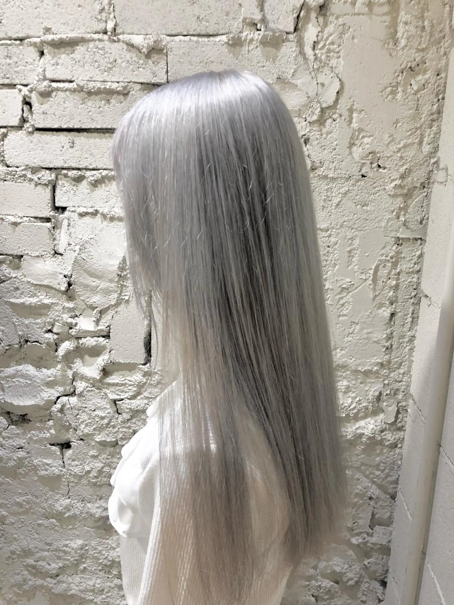 ロング カラー ブリーチ ケアブリーチ レイヤー/韓国 ハイトーン興津史弥のヘアスタイル