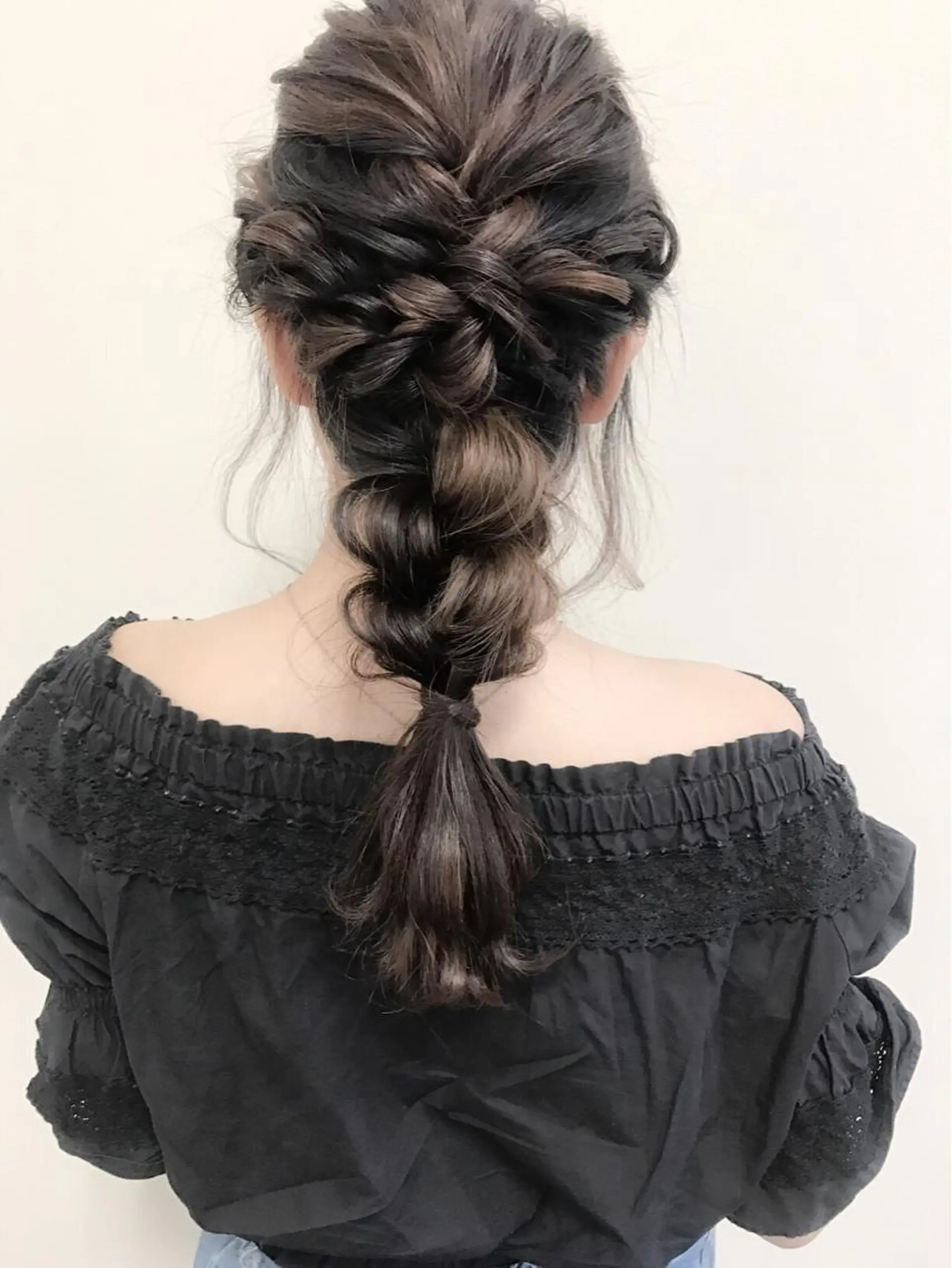 ロング ヘアアレンジ 沢田 瞳のヘアスタイル