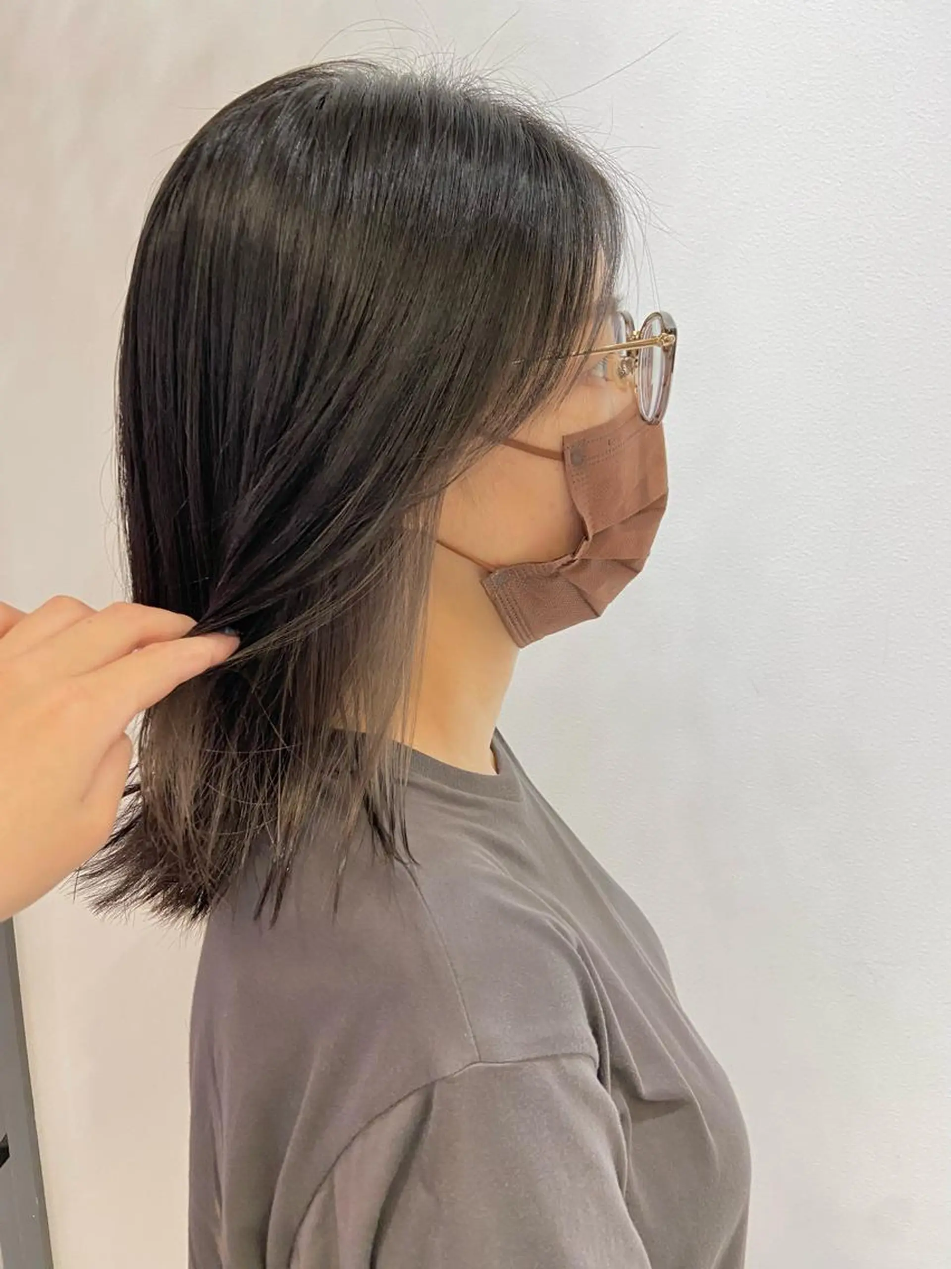 ミディアム カラー ヘアカラー 🐺ウルフ/レイヤー 似合わせ‎🤍沙羅のヘアスタイル