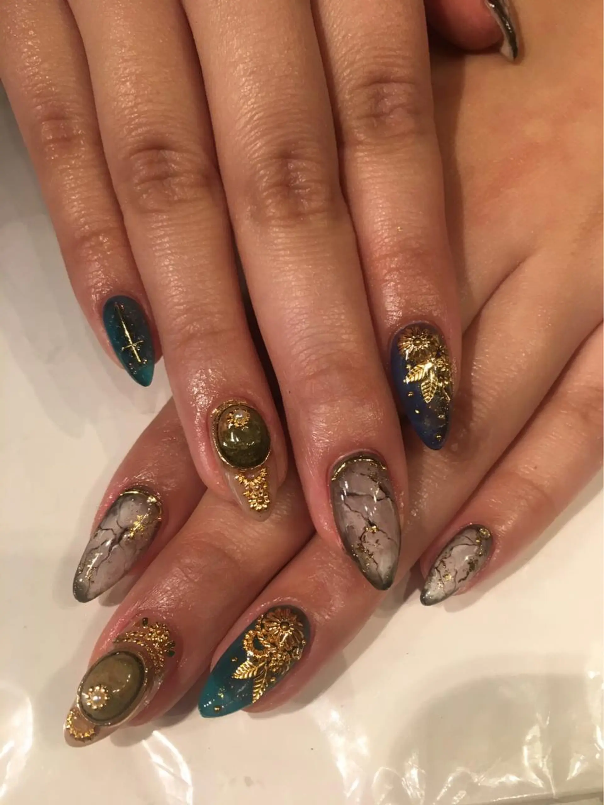 ネイル chatblanc ♡のネイルデザイン