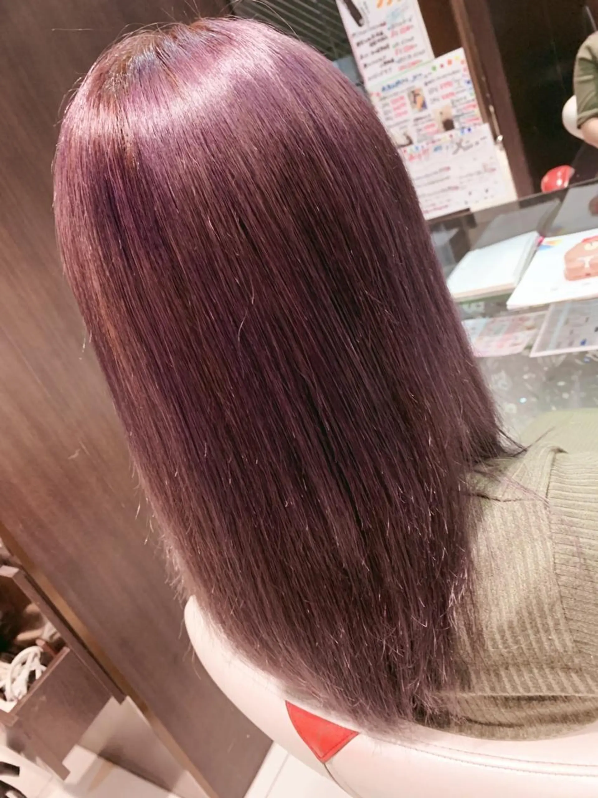 ロング カラー 黒川 真実のヘアスタイル