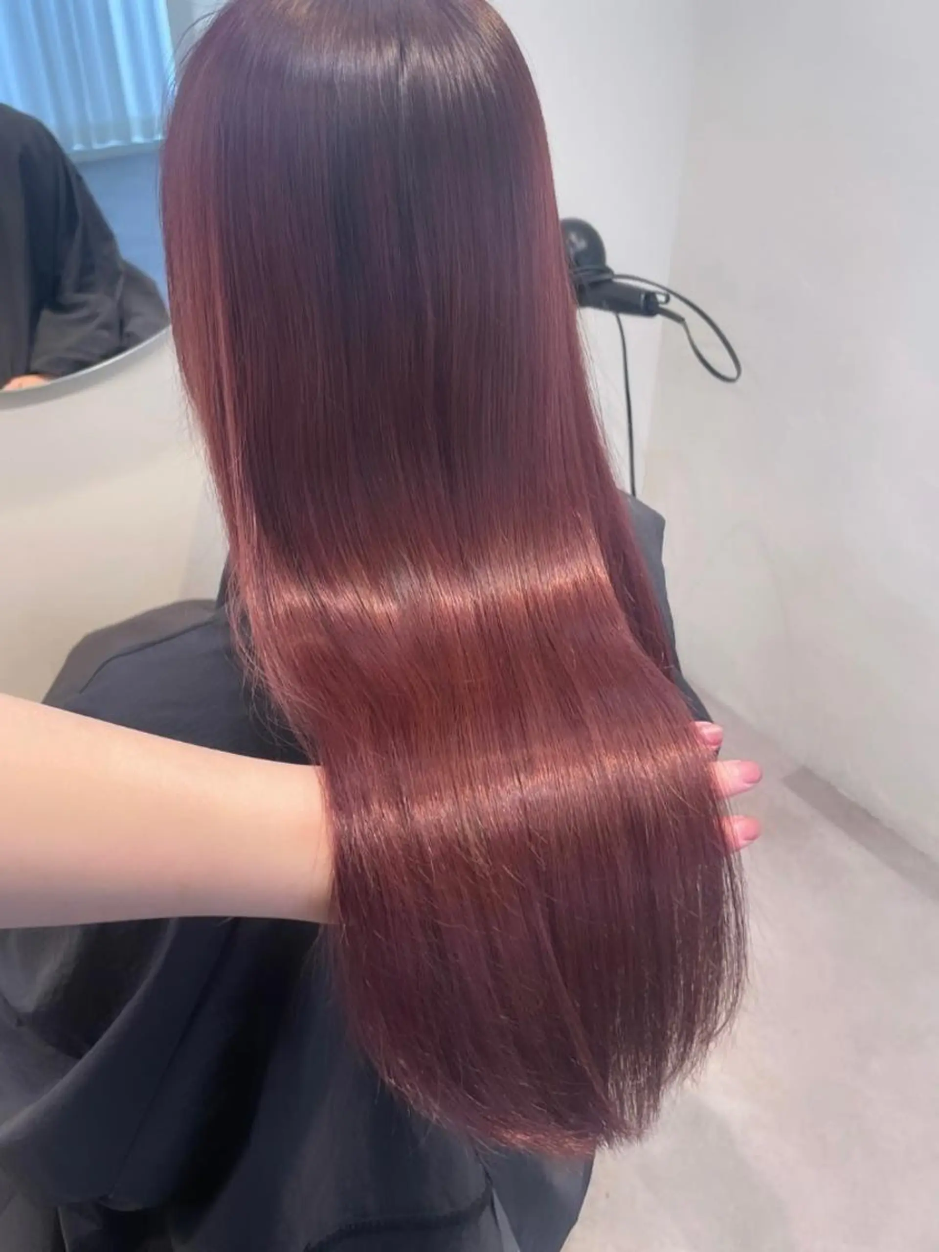 カラー 若月 あやかのヘアスタイル