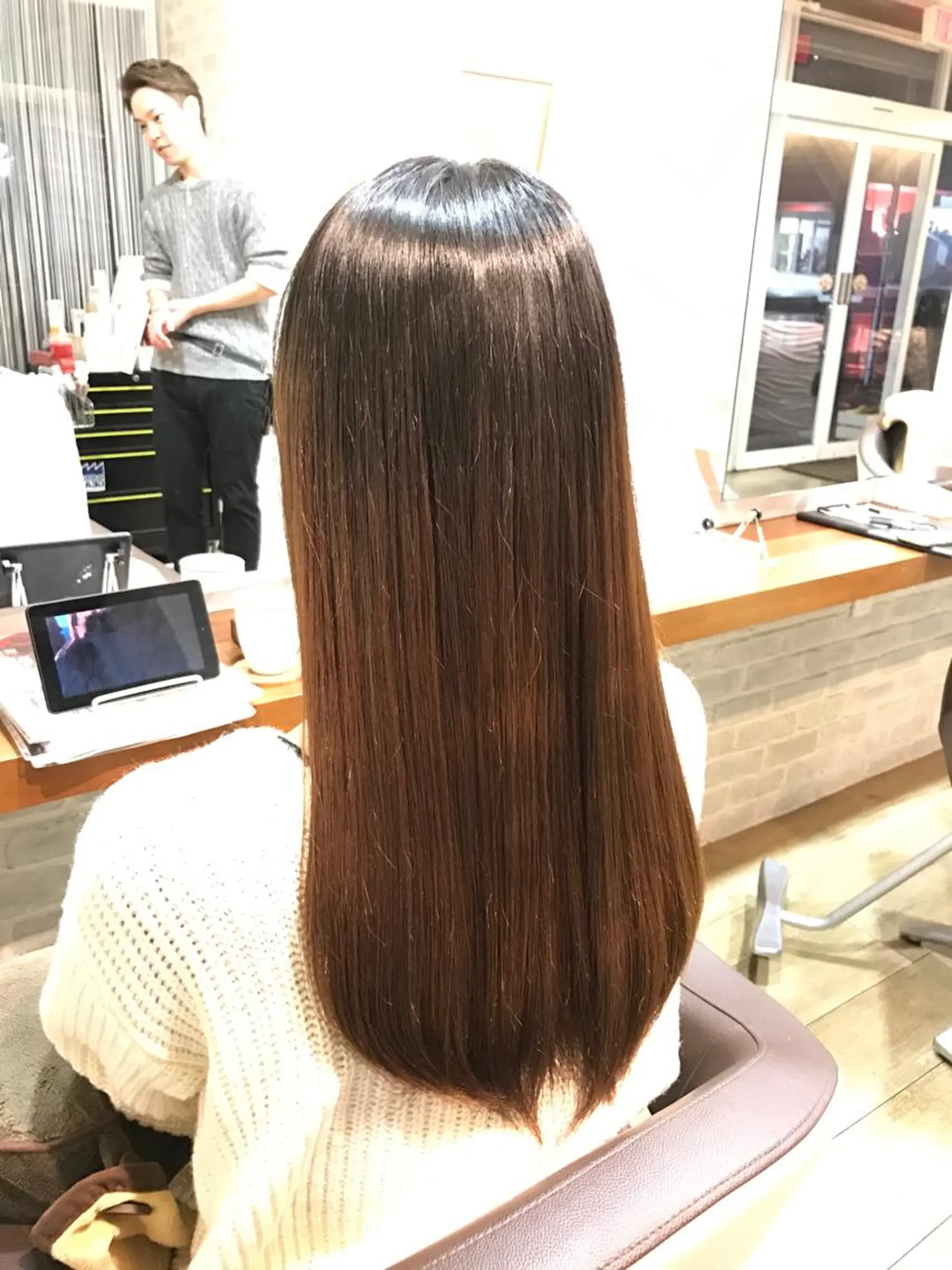 ロング 縮毛矯正 川村 綾のヘアスタイル