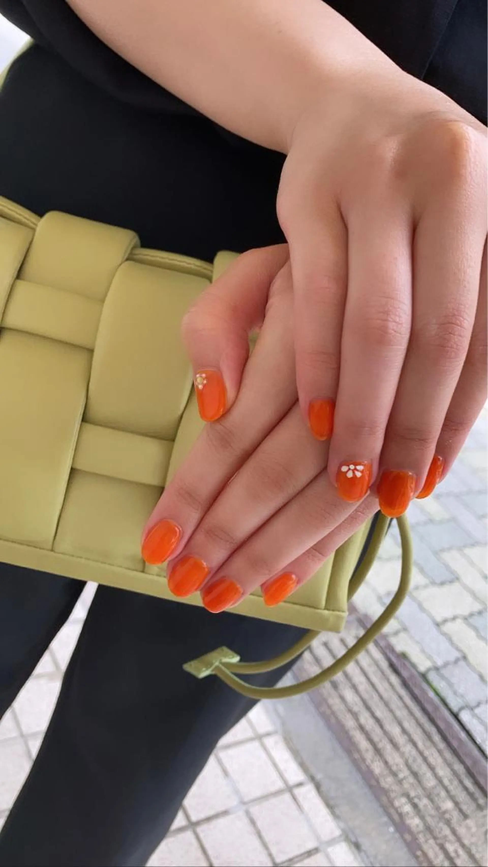 ネイル nailsalon　hue所属・小山 羽奈のネイルデザイン