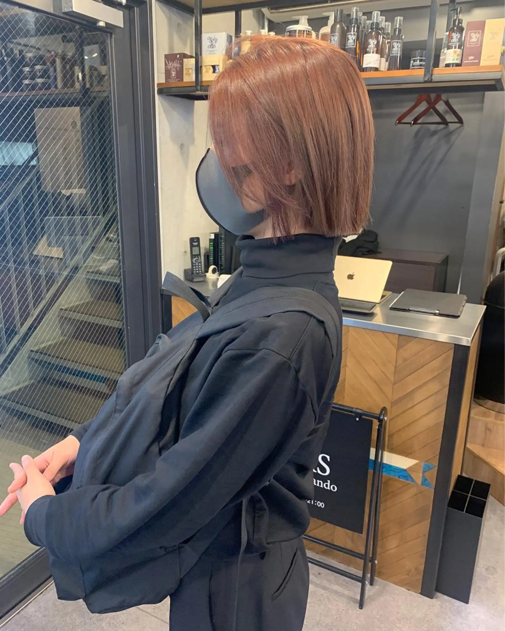 ショート カラー ブラウンカラー オレンジ オレンジブラウン カット ヘアカラー トリートメント 柔らかブラウン/顔周 りレイヤー♡ユウシのヘアスタイル