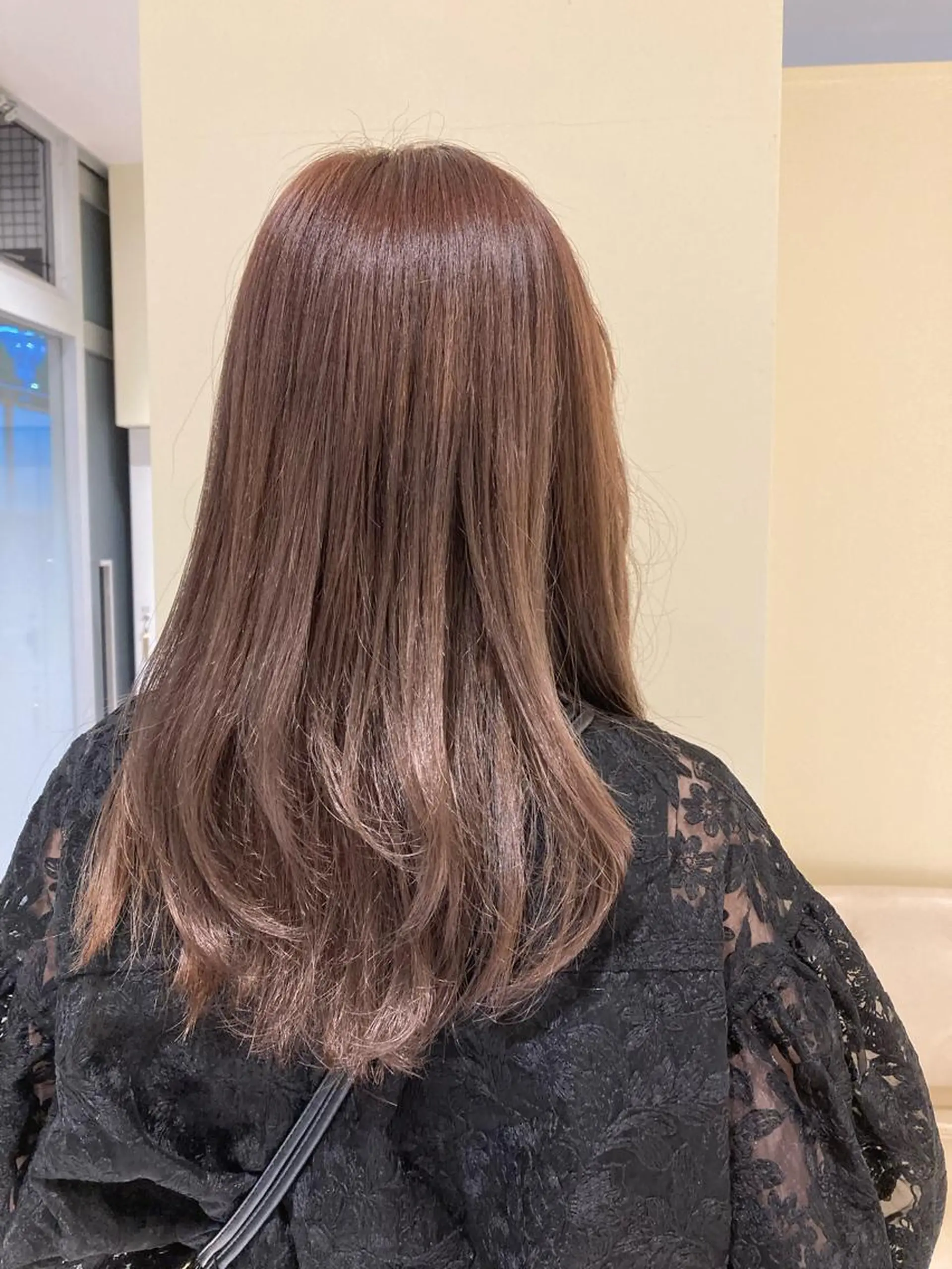 カラー ブリーチ 透明感カラー グラデーションカラー 野村 ゆいのヘアスタイル