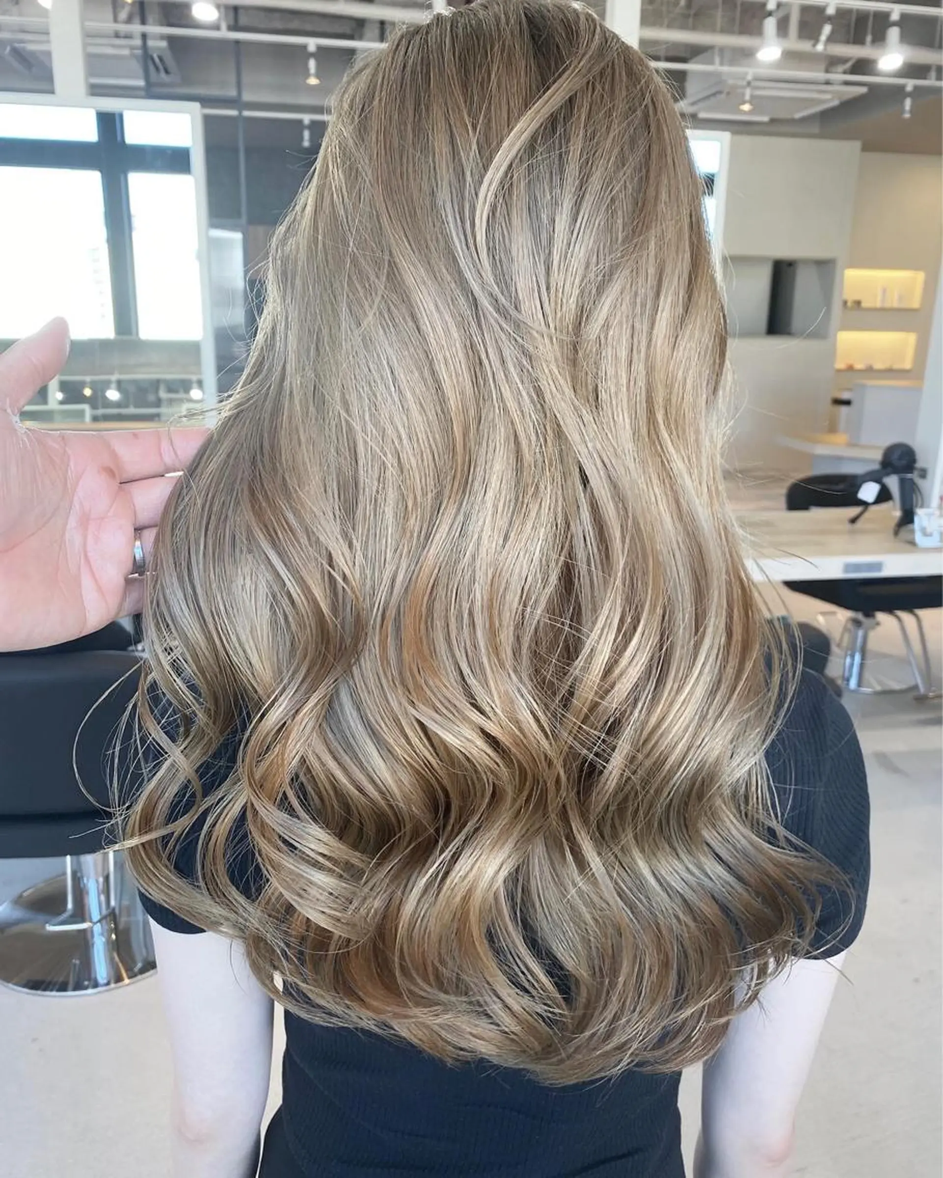 セミロング カラー ヘアアレンジ ネイル マツエク・マツパ アイブロウ ヘアカラー トリートメント 井上 一平のヘアスタイル