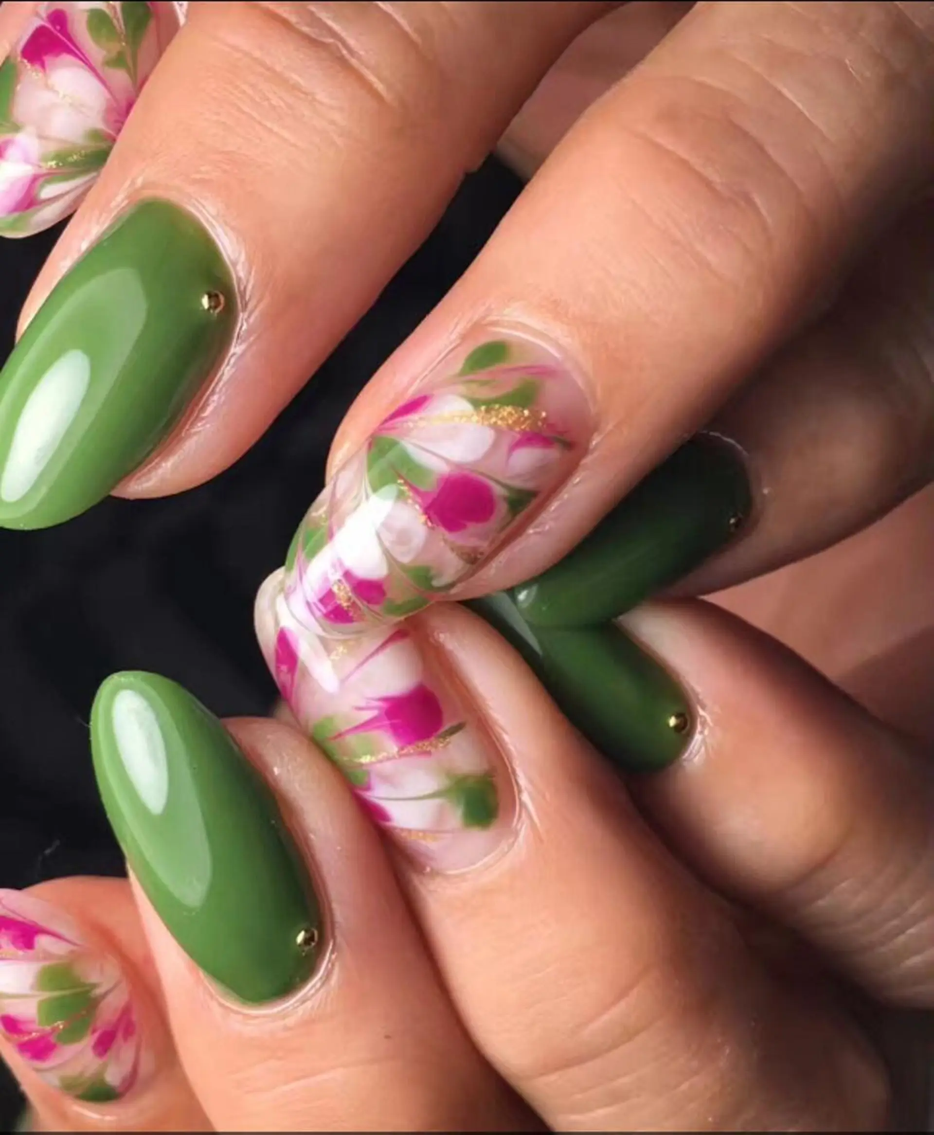 ネイル ハンドネイル ゲン レイカのネイルデザイン