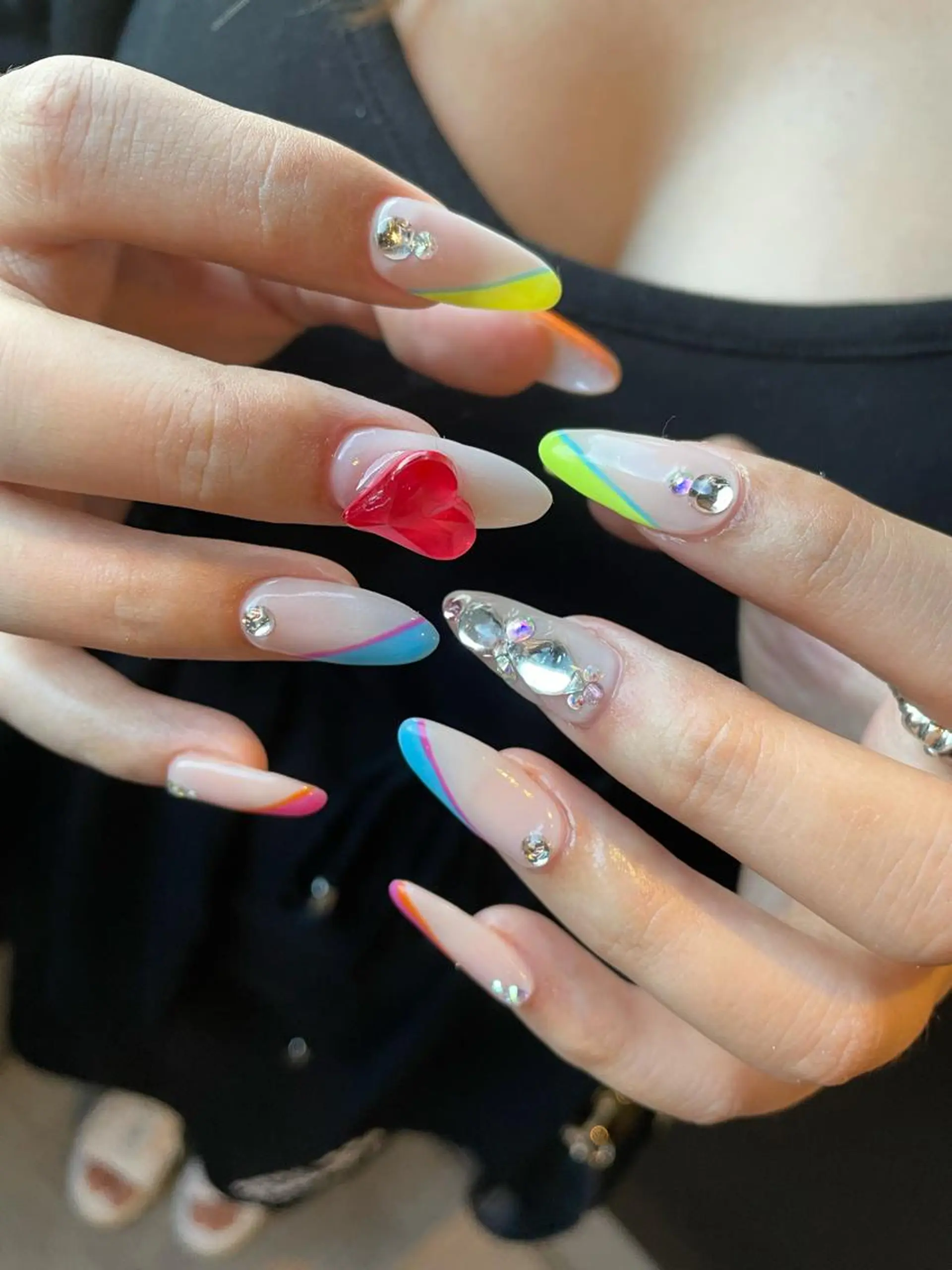 ロング カラー ヘアアレンジ キッズ ネイル マツエク・マツパ 福田 加奈のネイルデザイン