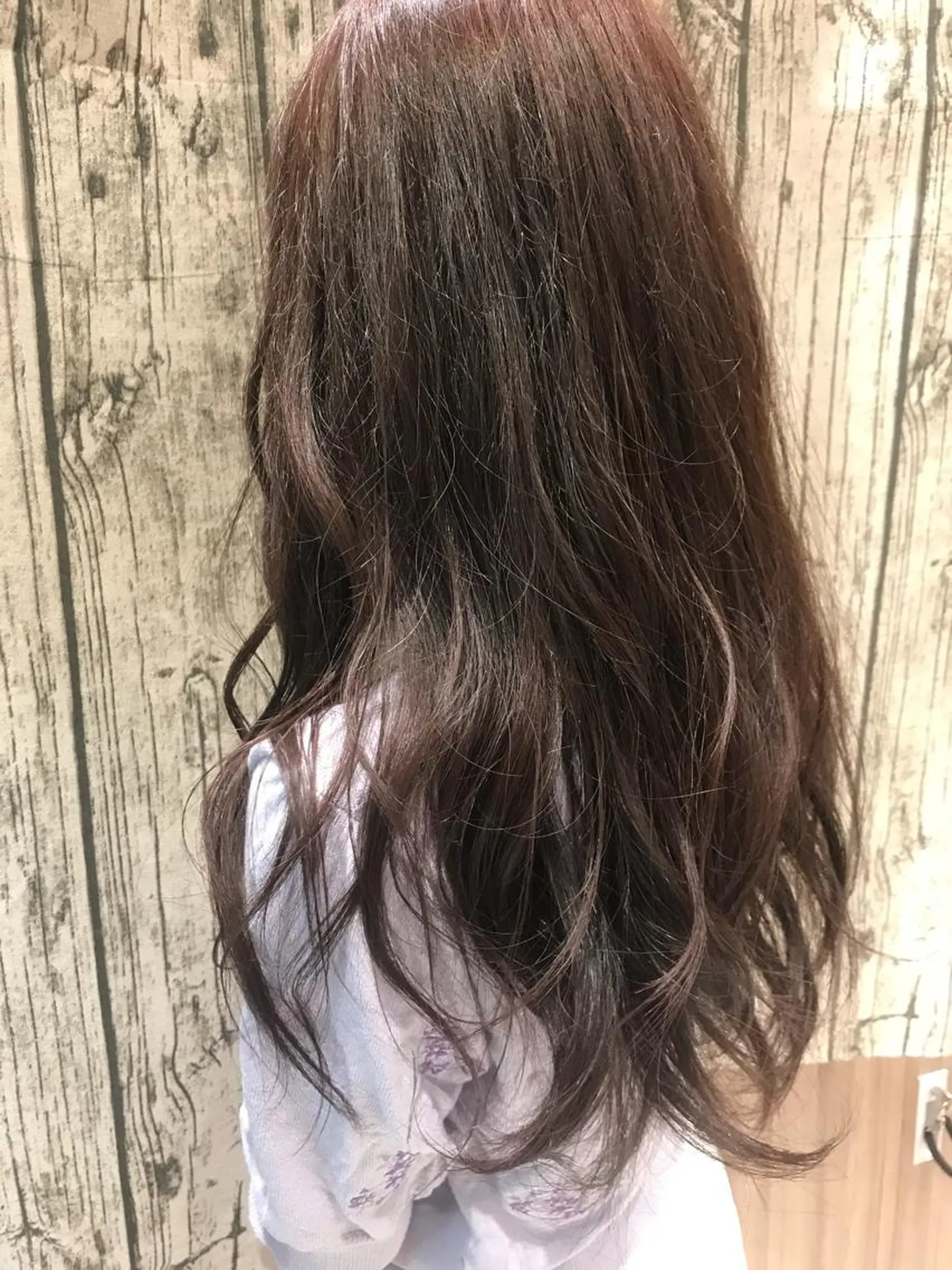 ロング カラー ベージュカラー ピンクカラー ピンクベージュ 縮毛矯正/髪質改善 /韓国風　山川春輝のヘアスタイル