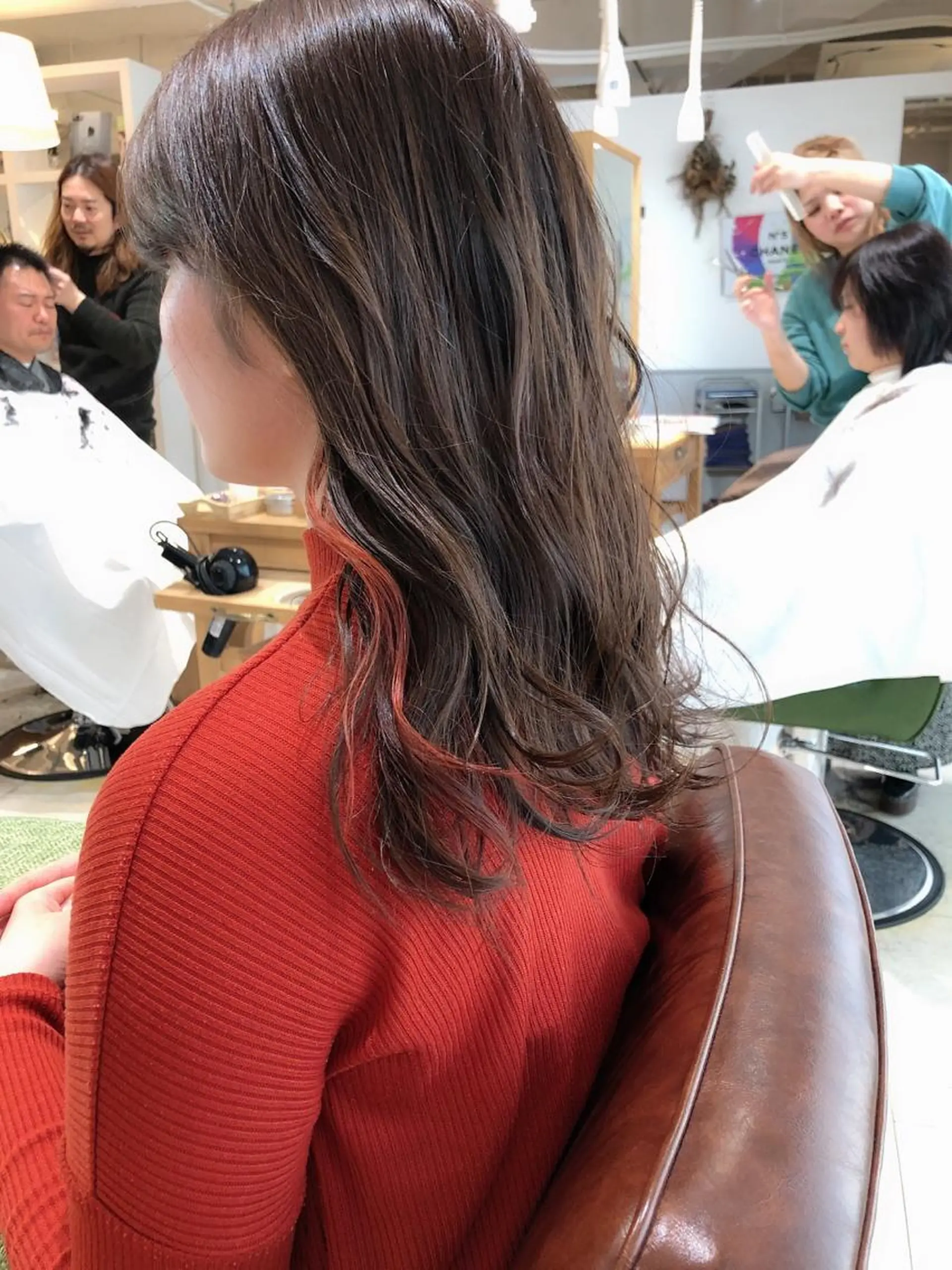 ロング カラー アッシュ ベージュカラー インナーカラー 過去一の柔髪ヘア 🌿IVYjoureのヘアスタイル