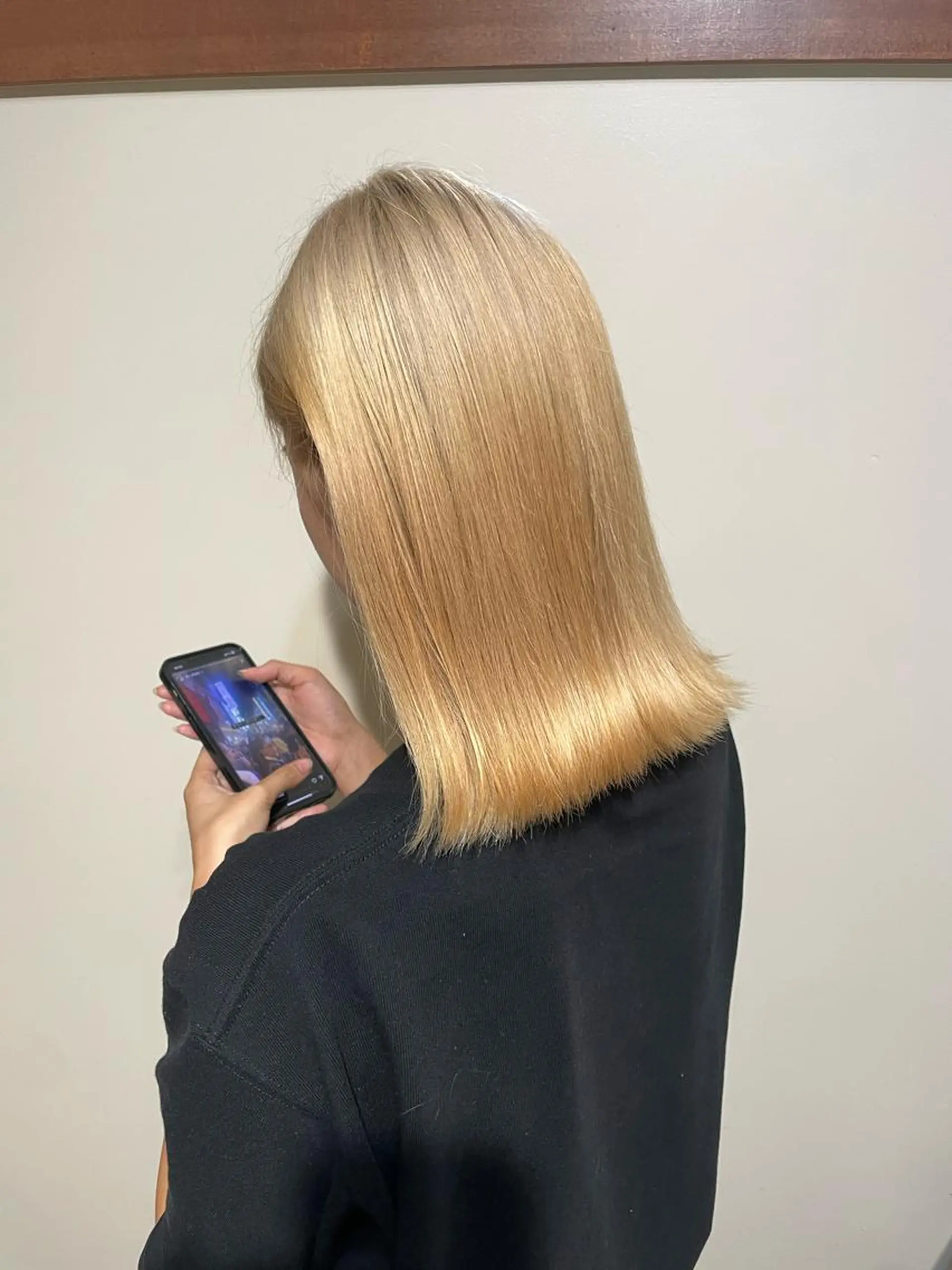 ミディアム カラー ミディアムパーマ ブリーチ ブロンド ケアブリーチ デザインカラー ヘアカラー トリートメント 羽田翔大/ブリーチ/ ボブカット/店長のヘアスタイル