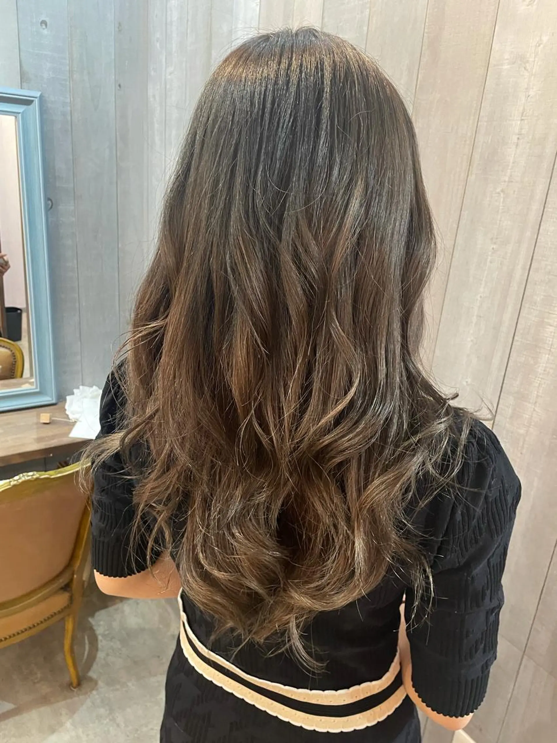 ロング レイヤーカット LIFE下通 Miyuuのヘアスタイル