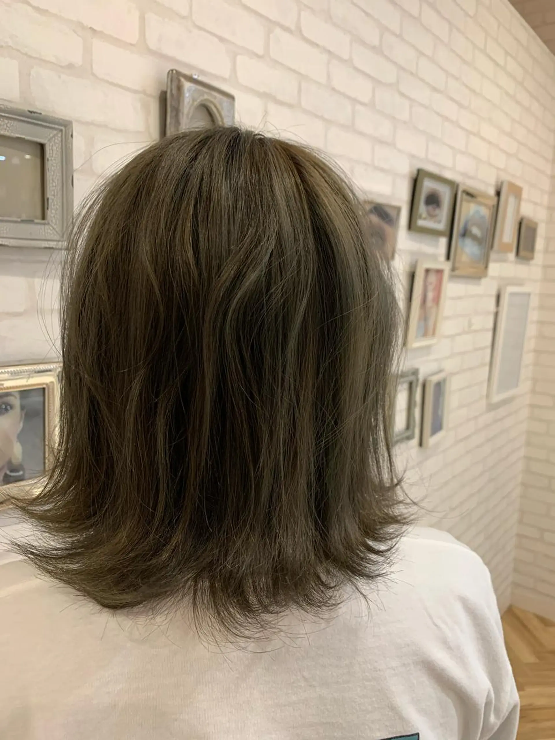 ショート カラー ベージュカラー オリーブベージュ Gain所属・Gain Nanamiのエステ・リラクイメージ