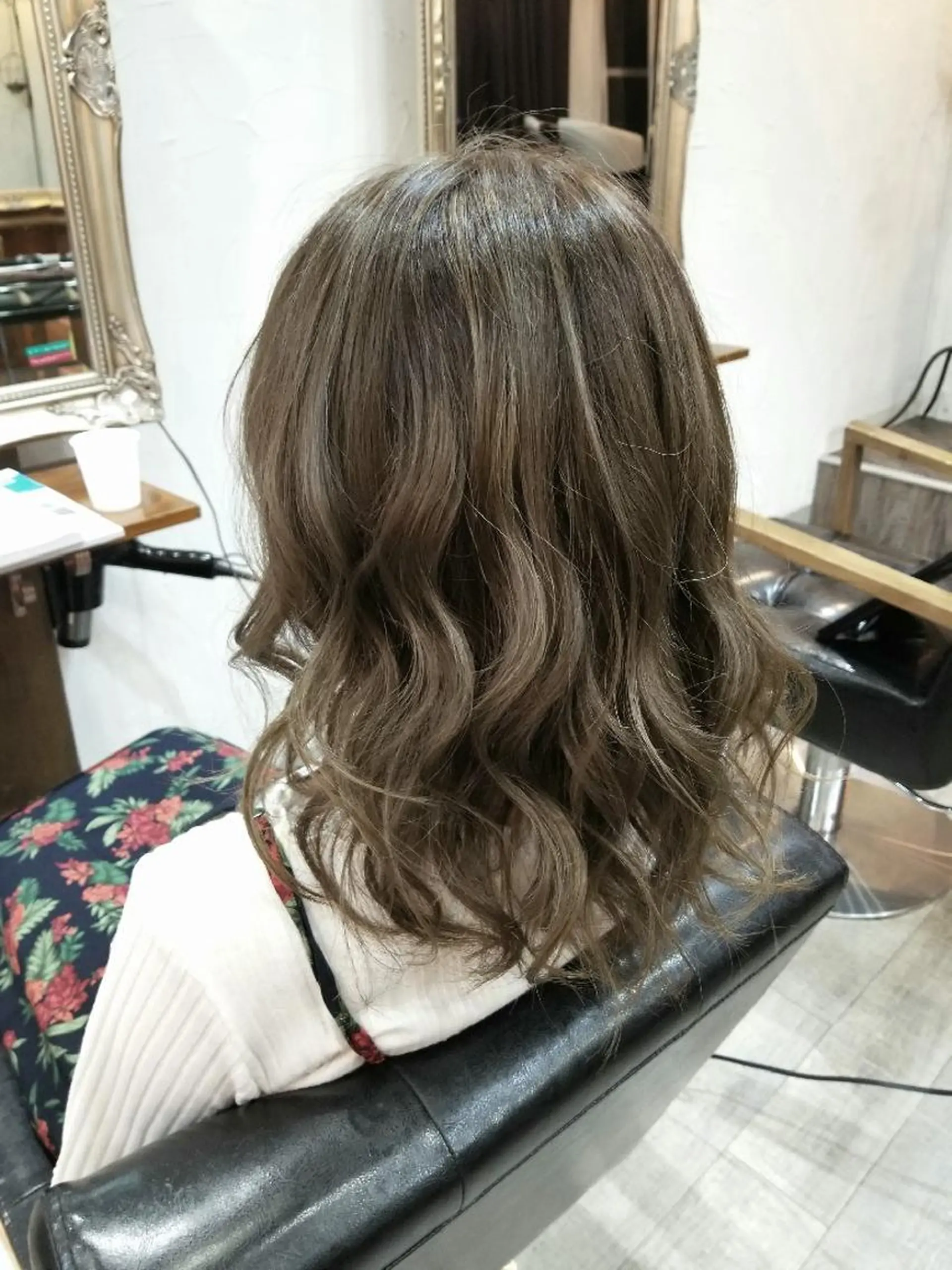 ミディアム カラー ヘアカラー トリートメント bathair  所属・bathair 持田侑祐のヘアスタイル