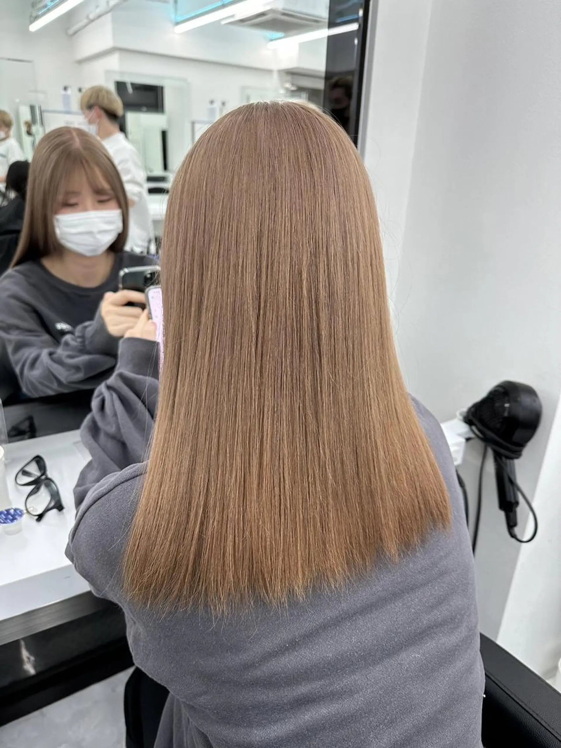 ロング カラー カット ヘアカラー トリートメント ヘッドスパ ヘアセット 🤍ベージュ×艶髪 🤍Ryuta🤍のヘアスタイル