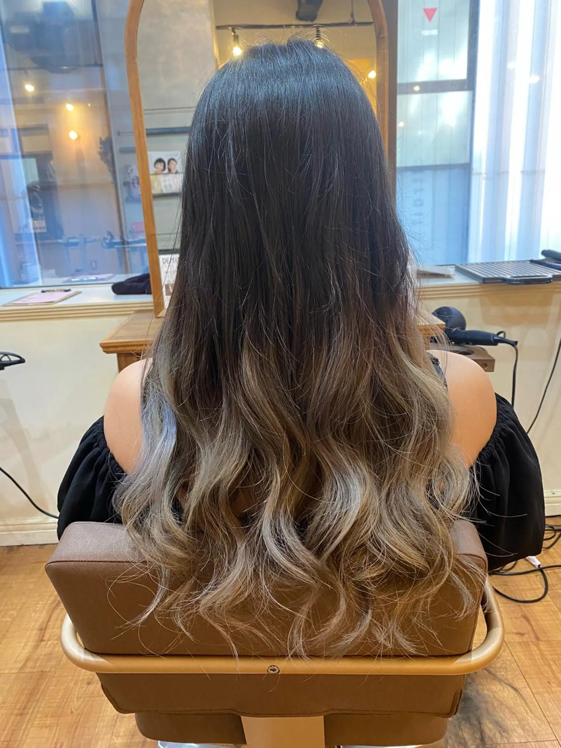 ロング カラー ヘアアレンジ ママ美容師🧸谷山 潮音/ReFa取扱店のヘアスタイル