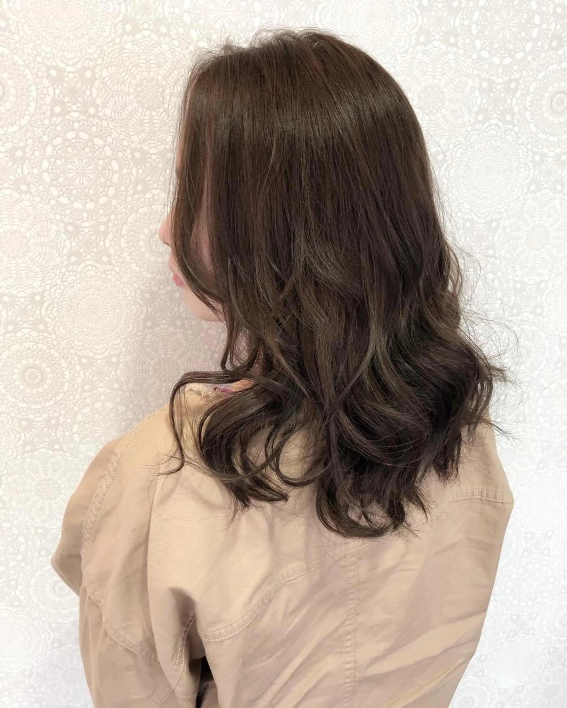 カラー YUNA ユウナのヘアスタイル