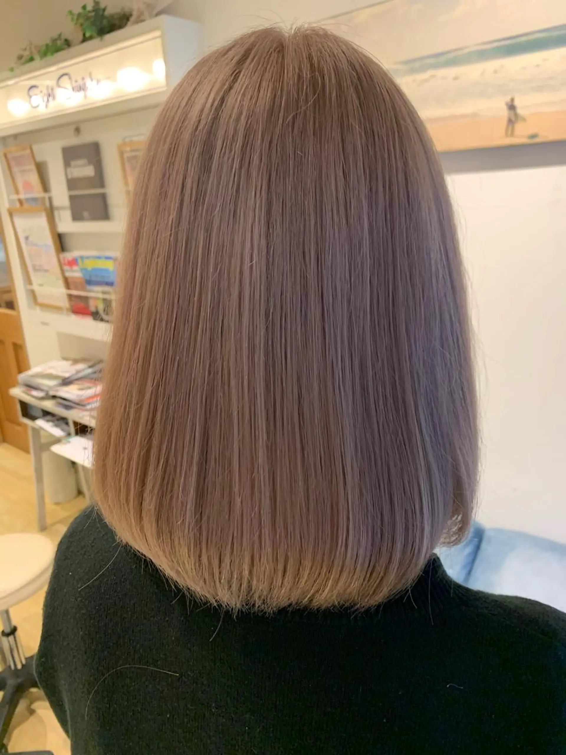 ミディアム ラベンダーベージュ ヘアカラー トリートメント 渋谷ハイトーン/ デザインカラー阿部のヘアスタイル