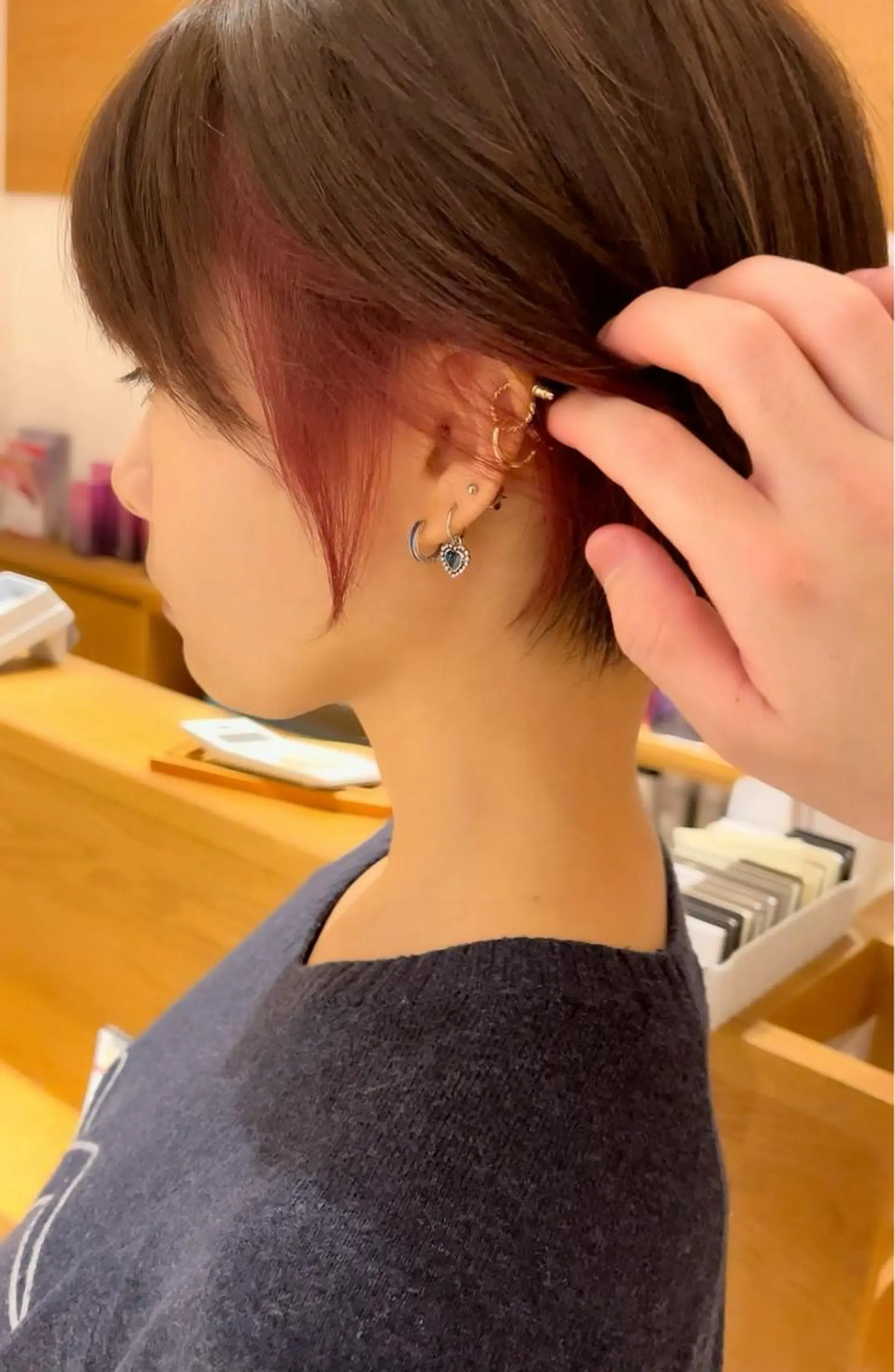 ショート カラー 🌟イメチェン美容師 🌟清水 大輝のヘアスタイル